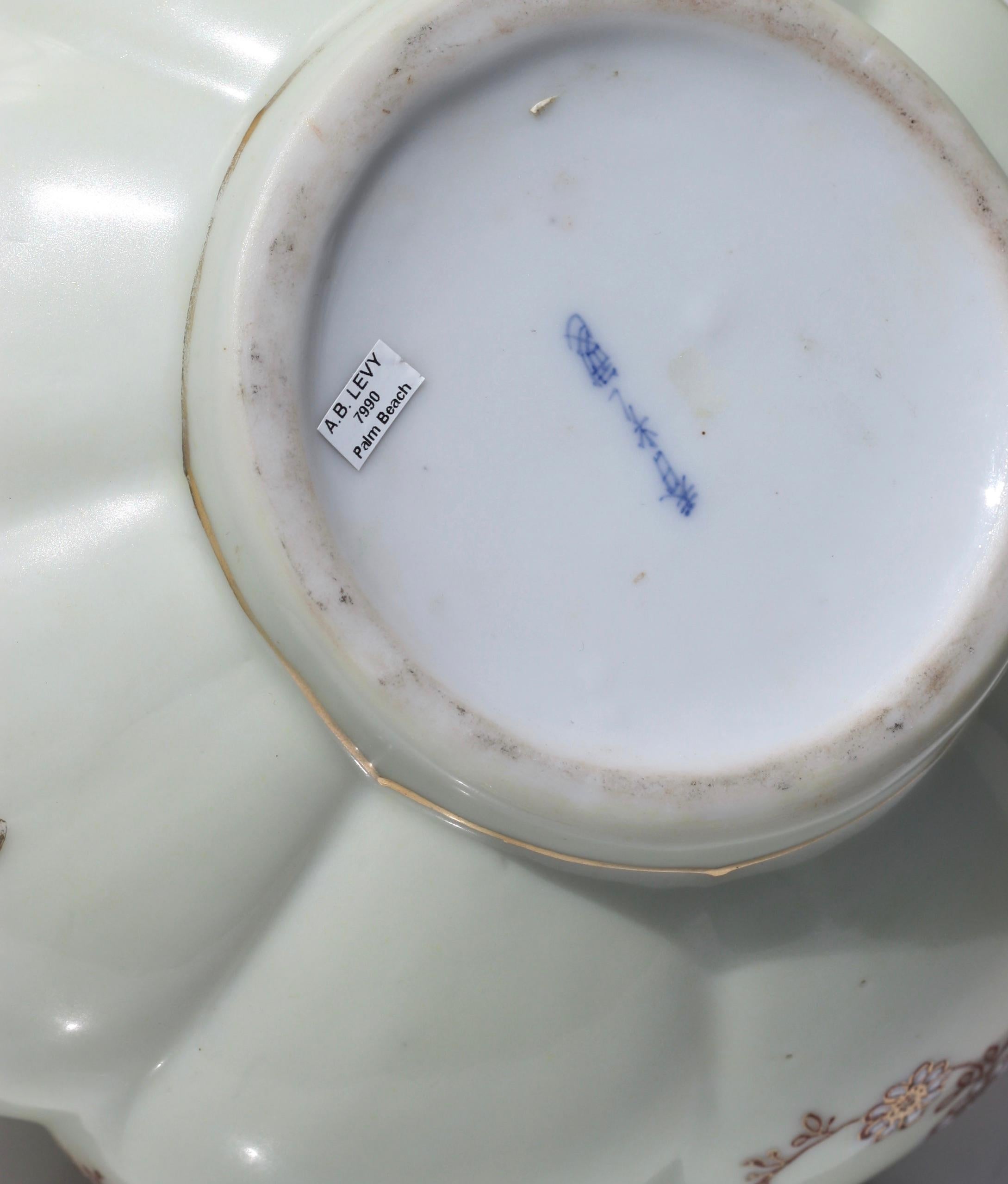 Japanese Porcelain Gilt and Enamel Pitcher For Sale 1