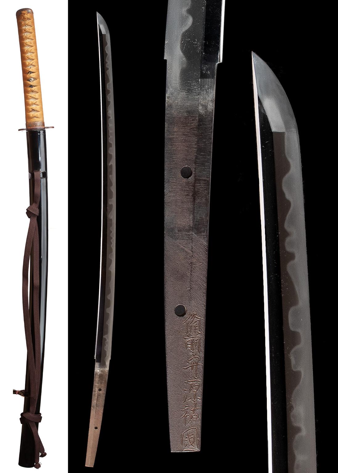 Ein Sukekuni Shinto Katana
Samurai-Schwert in koshirae
 
Datum: Frühe Edo-Periode:: um 1660. 
Zertifikat: NBTHK Tokubetsu Hozon Token
Nagasa [Länge]: 69.4 cm
Motohaba 2.4cm
Sori 1.6 cm
Sugata [Konfiguration]: Shinogi-zukuri:: tori-zori:: iori-mune::