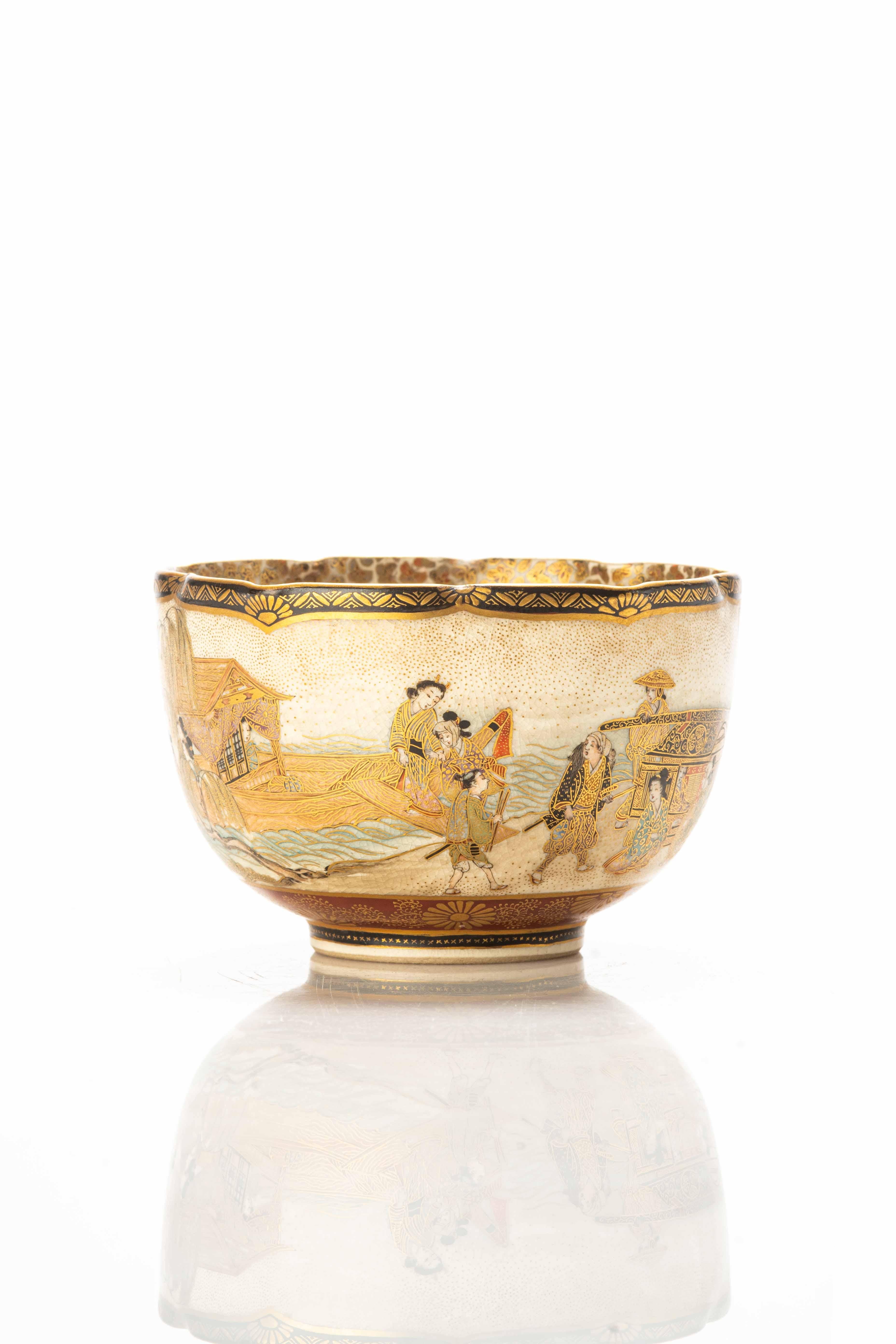 Japonisme A Japanese Satsuma ceramic lobed bowl For Sale