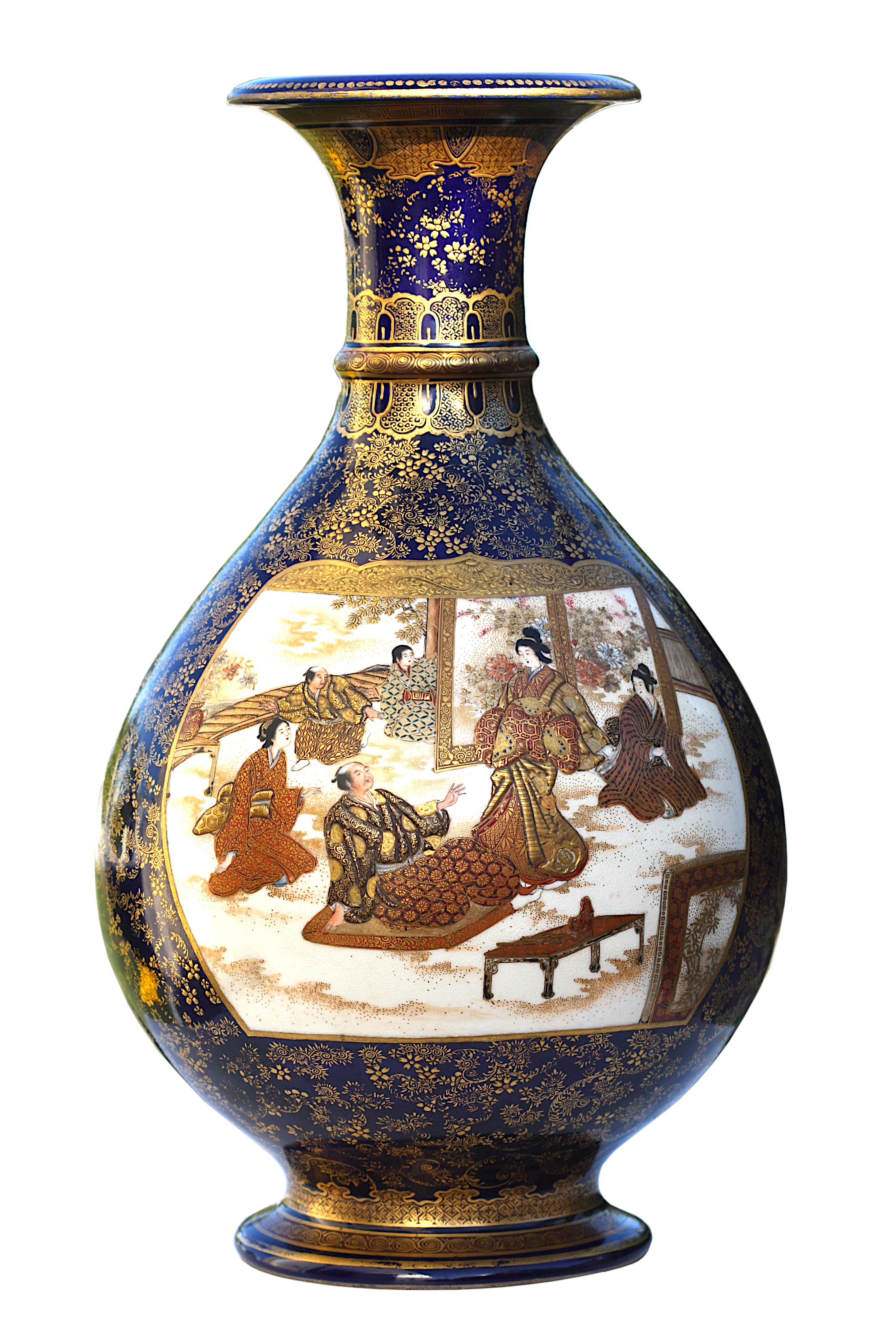 Ceramic Japanese Satsuma Earthenware Vase by Kinkozan, Meiji Period  For Sale