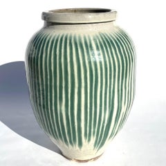 Barattolo per la conservazione del sake in gres giapponese Shigaraki, 1870 circa.
