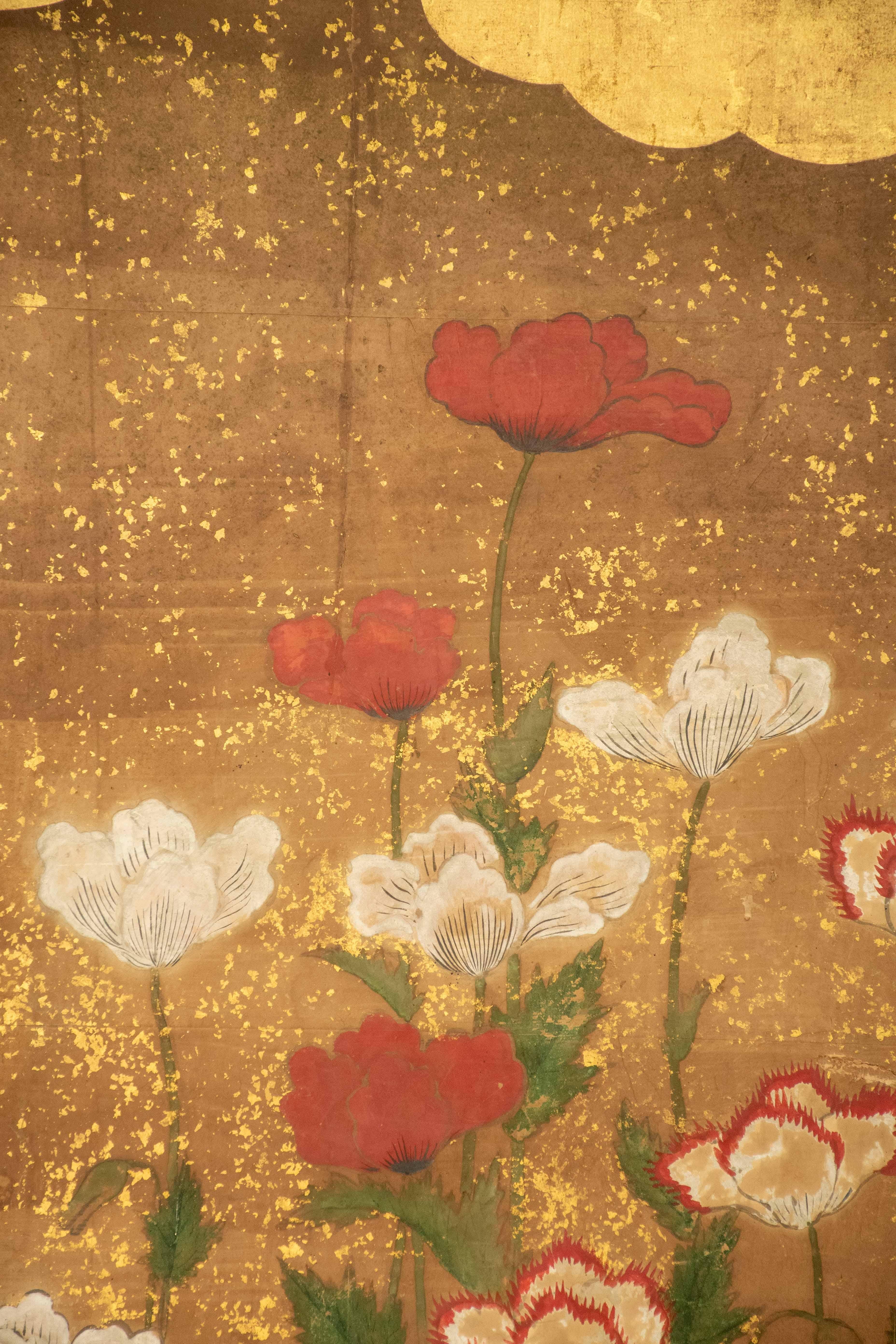 19th Century A Japanese Two-panel Gold-leaf Screen With Poppies, Rinpa School in vendita