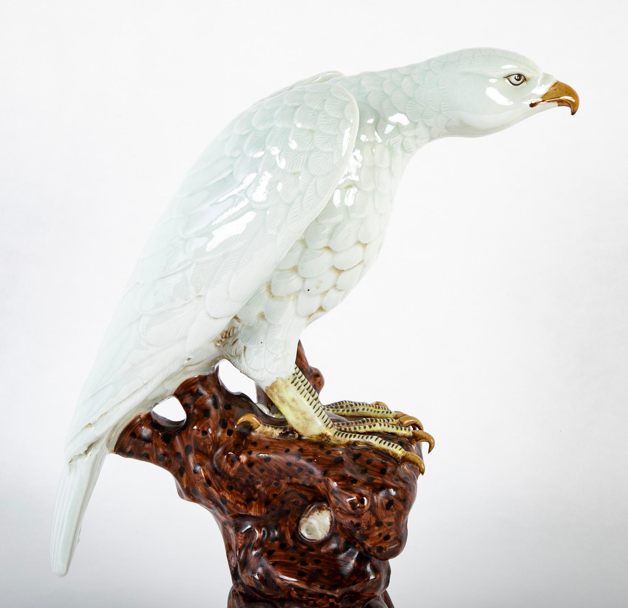 A Japanese White Glazed Porcelain Hawk Perched on a Tree Stump For Sale 1