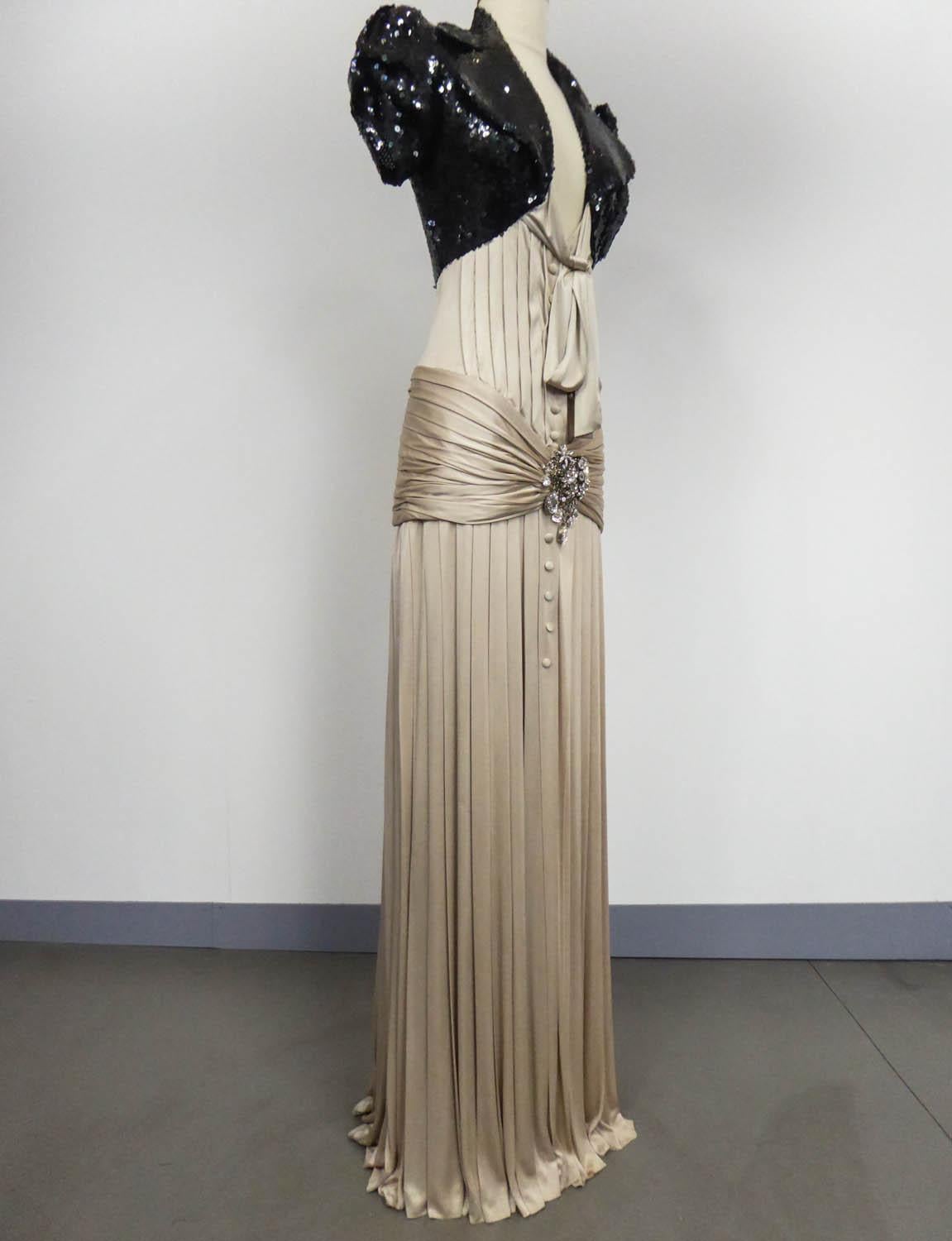A Jean-Louis Scherrer Fashion Show Dress by Stéphane Roland Collection Fall 2004 In Excellent Condition In Toulon, FR