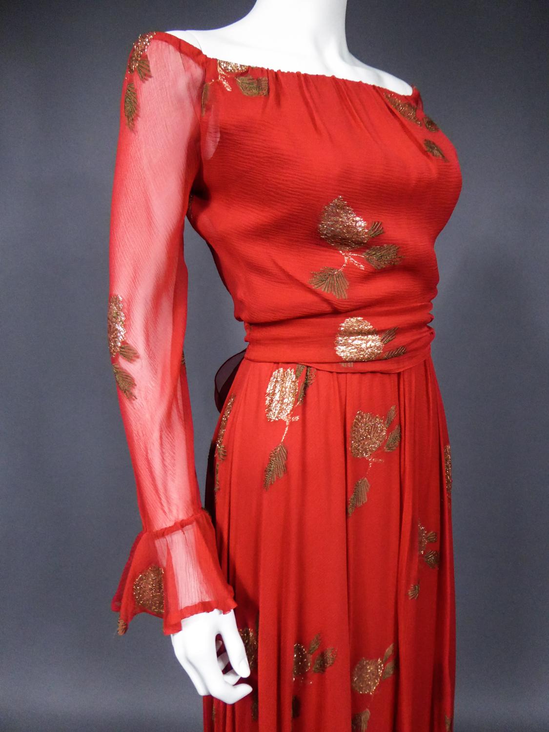 Une robe de couture française de Jean Patou numérotée 98427 en crêpe lamé Collectional 1974 en vente 5