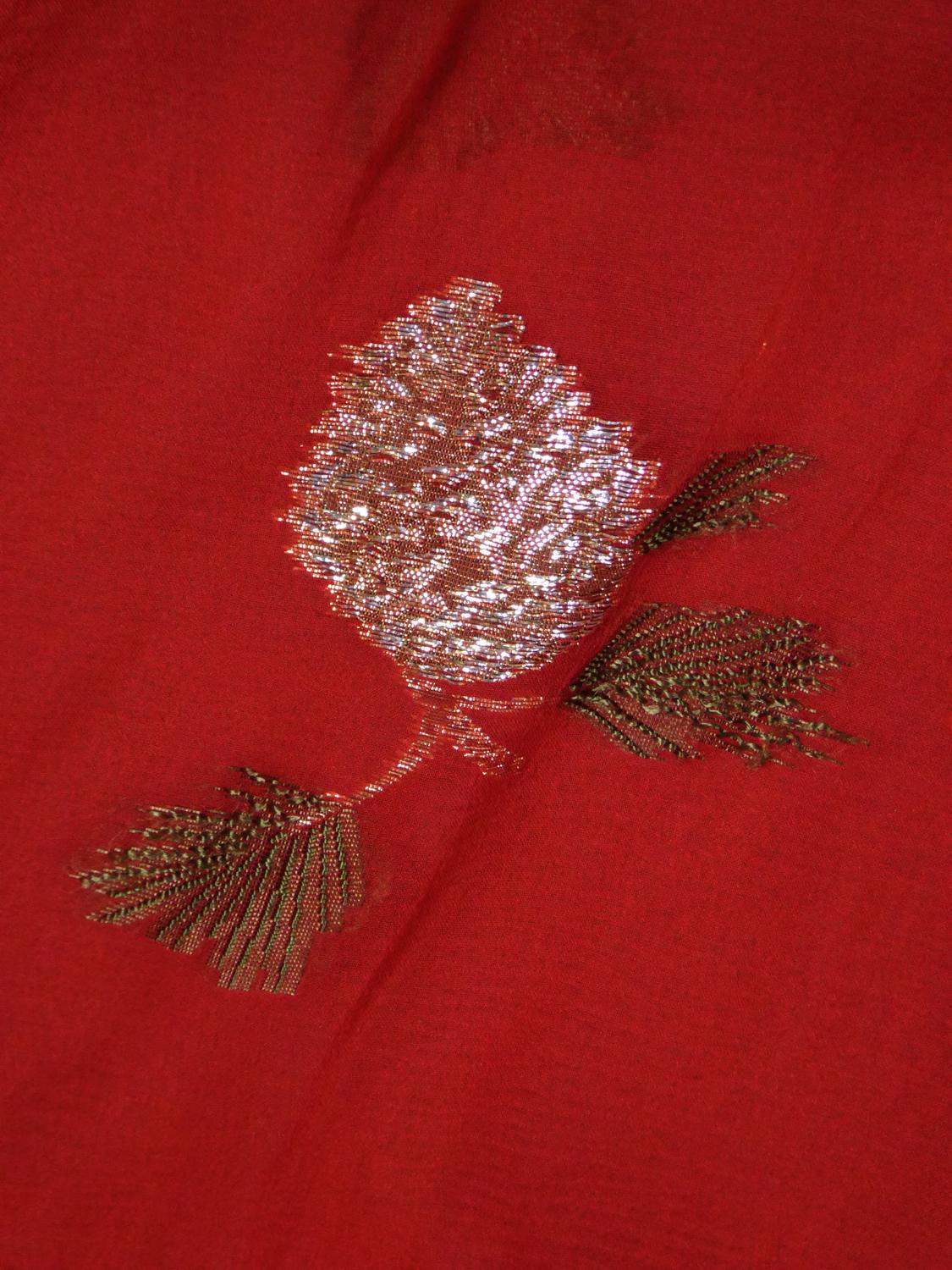 Une robe de couture française de Jean Patou numérotée 98427 en crêpe lamé Collectional 1974 Bon état - En vente à Toulon, FR