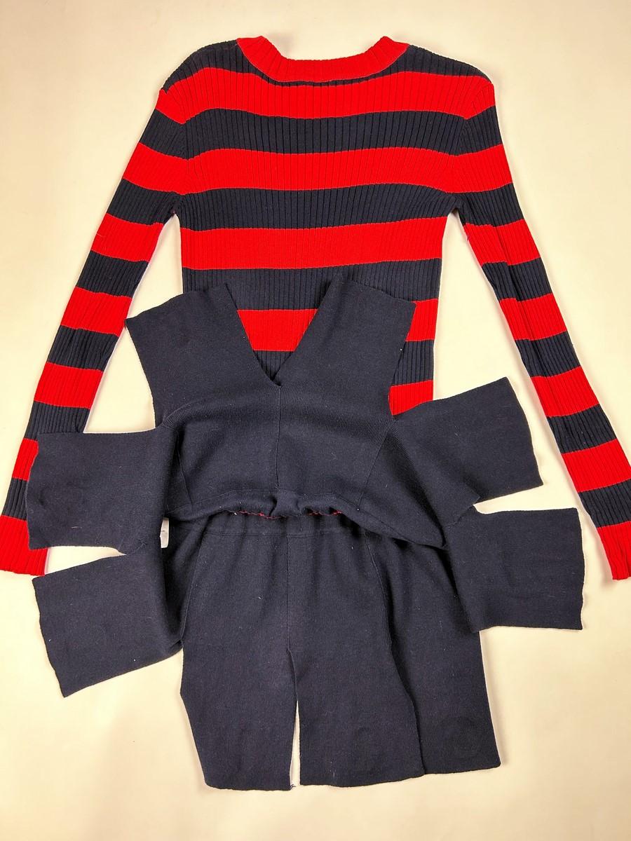 A Jean-Paul Gaultier Mini Dress in Navy and Red Knitwear Circa 2000 For Sale 11