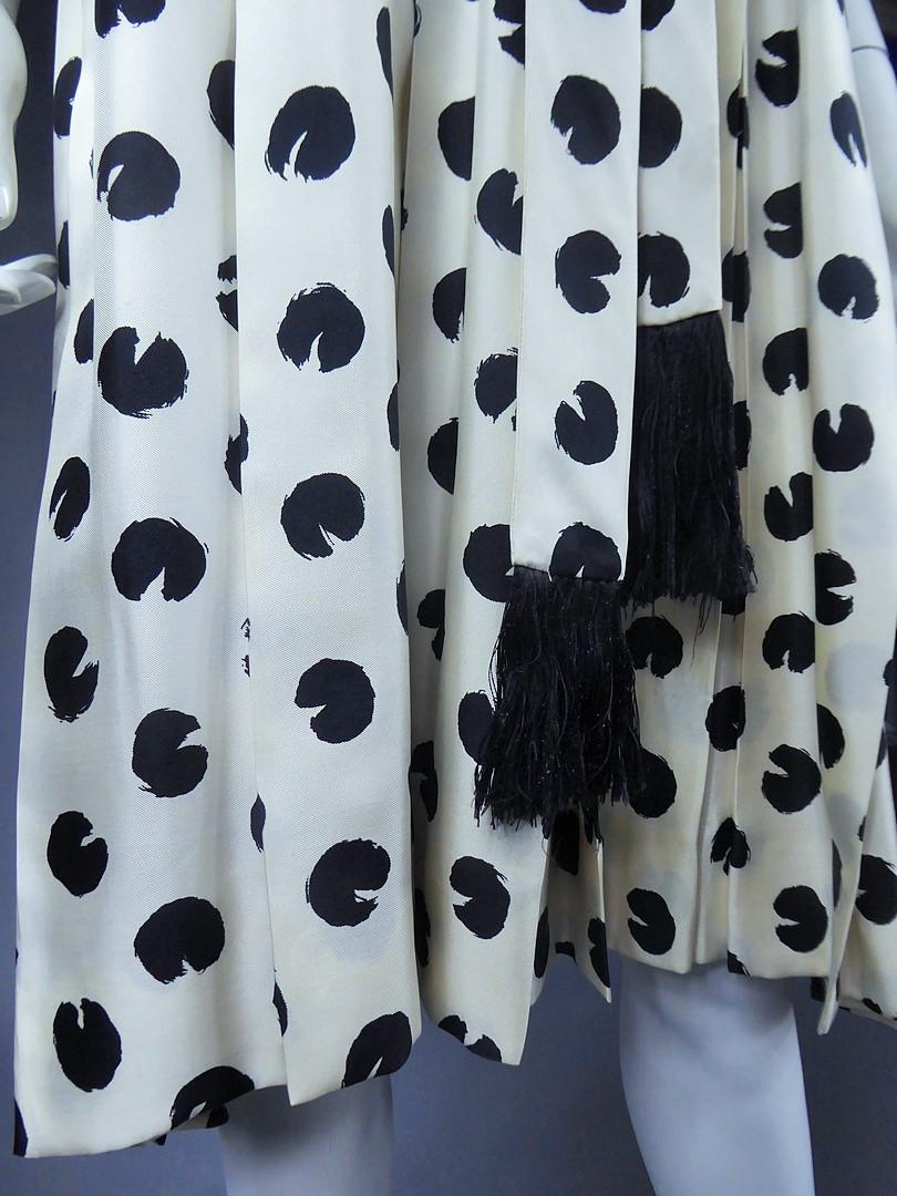 A Jeanne Lanvin Castillo Couture Printed Silk Dress - French Circa 1960 For Sale 7