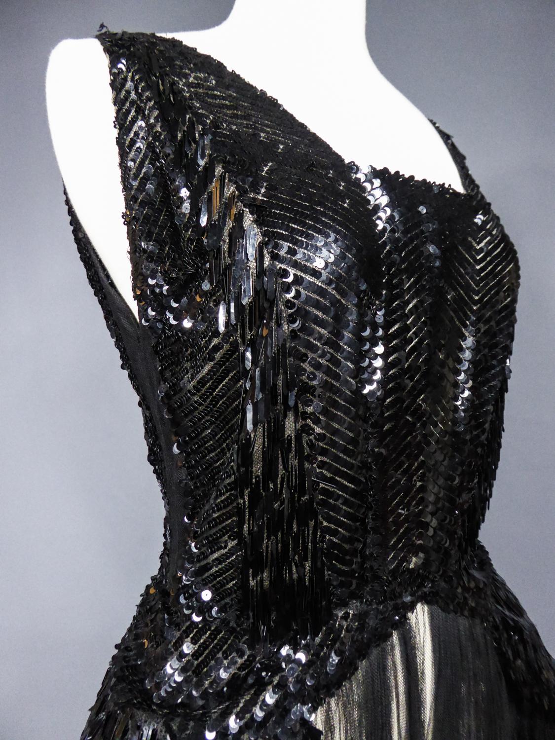 A Jeanne Lanvin inspiration Robe de Style Net Embroidered with sequins C. 1930 4