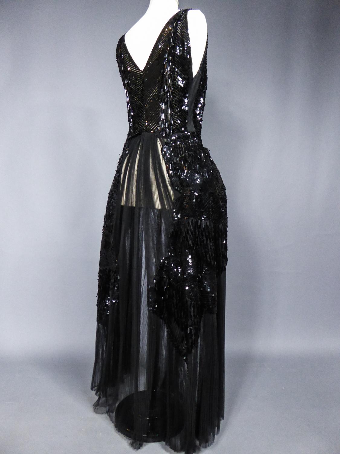 A Jeanne Lanvin inspiration Robe de Style Net Embroidered with sequins C. 1930 7