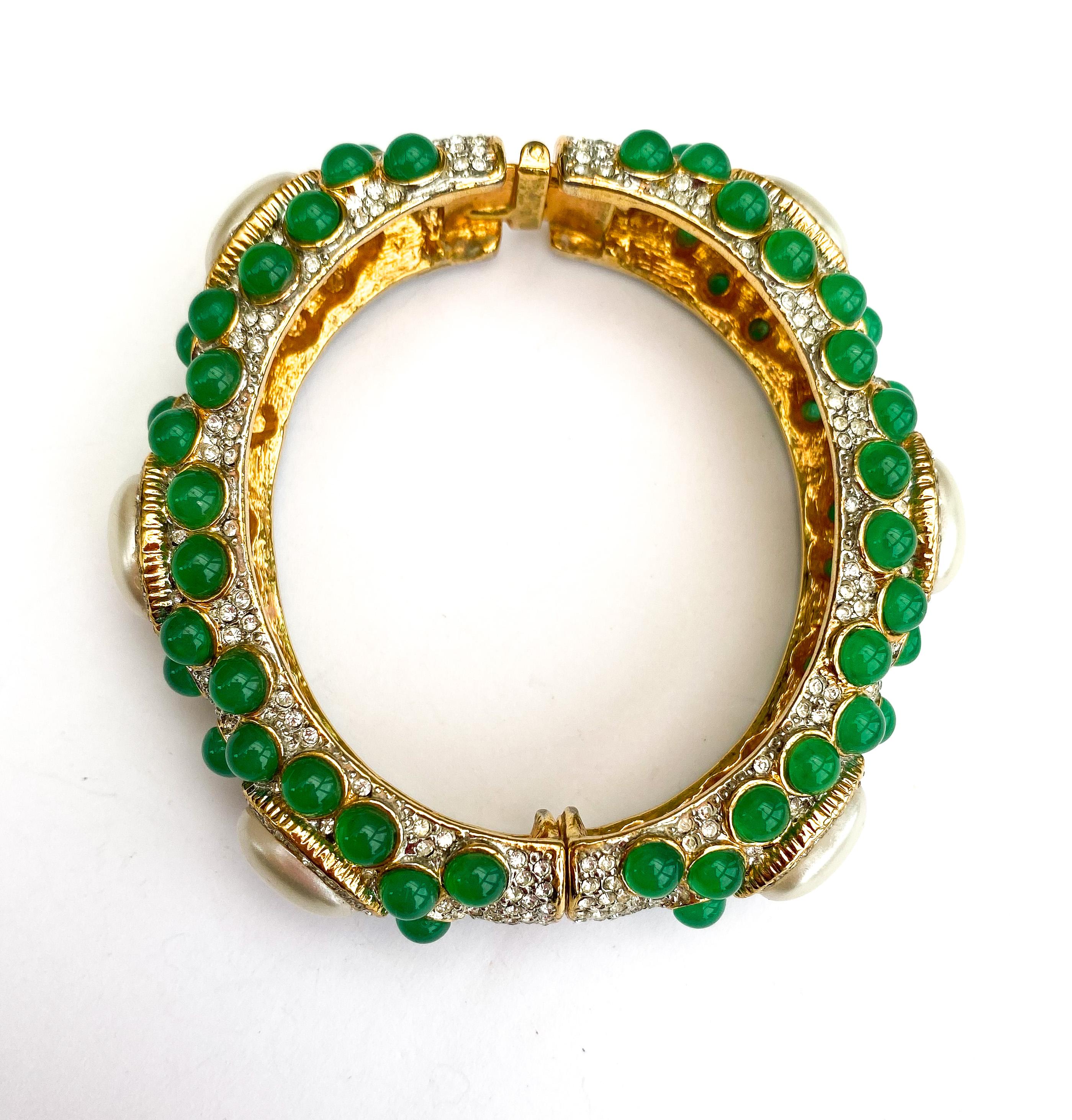 A jewelled and gilt bangle in the Moghul style, Kenneth Jay Lane, USA, 1970s In Excellent Condition For Sale In Greyabbey, County Down