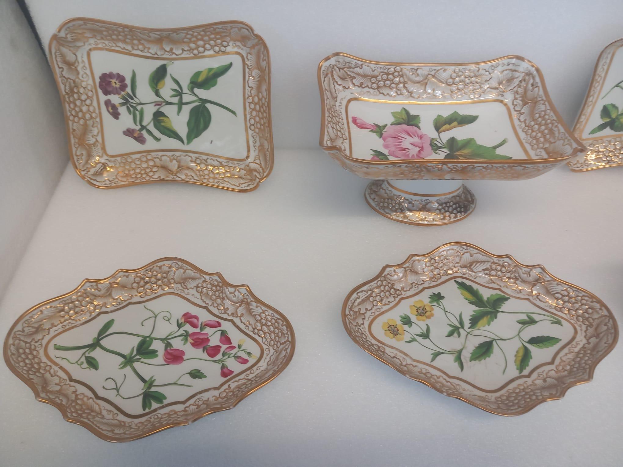 A John and William Ridgway antique part dessert service For Sale 2
