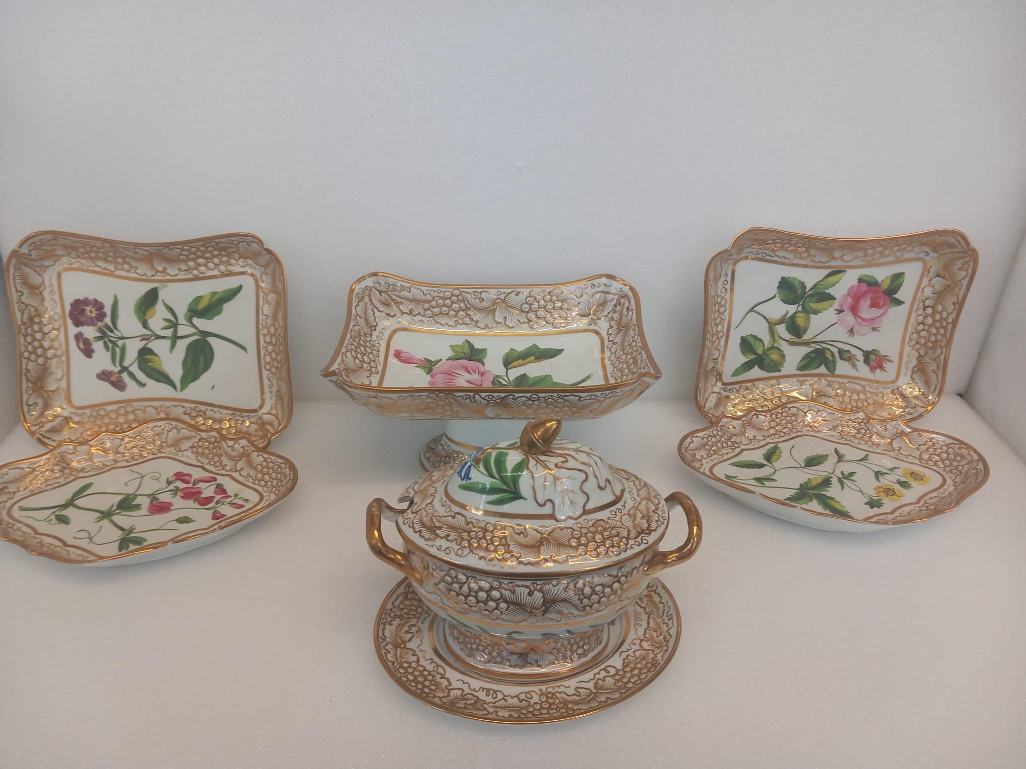 A John and William Ridgway antique part dessert service For Sale 5