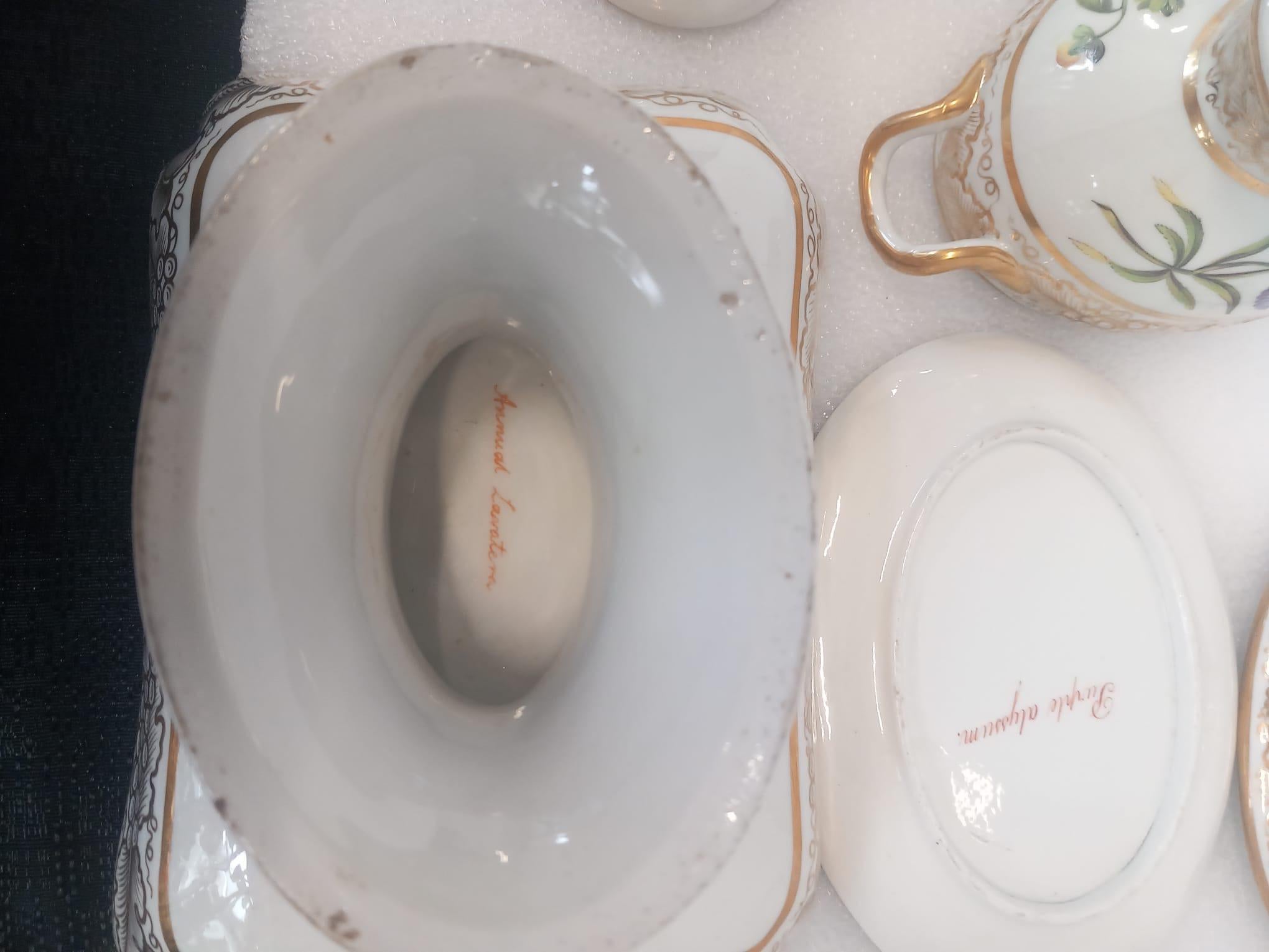 A John and William Ridgway antique part dessert service In Good Condition For Sale In London, GB