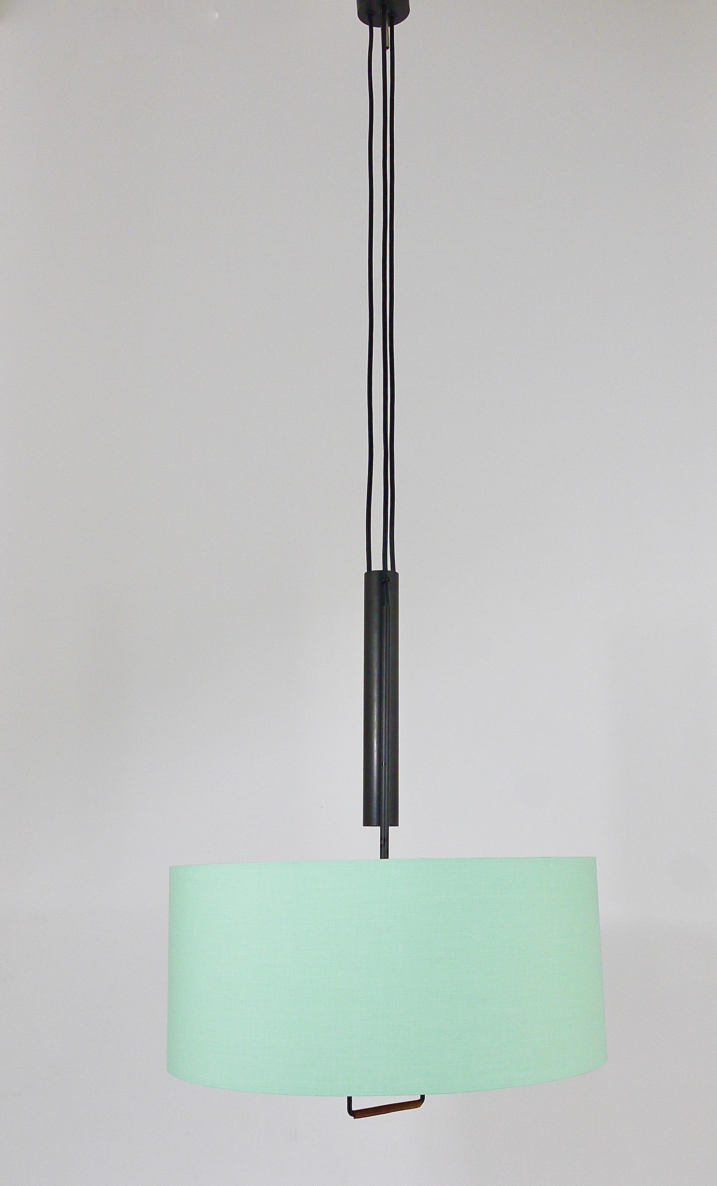 Mid-Century Modern A Kalmar Midcentury Height-Adjustable Counterweight Pendant Lamp, Austria, 1950s For Sale
