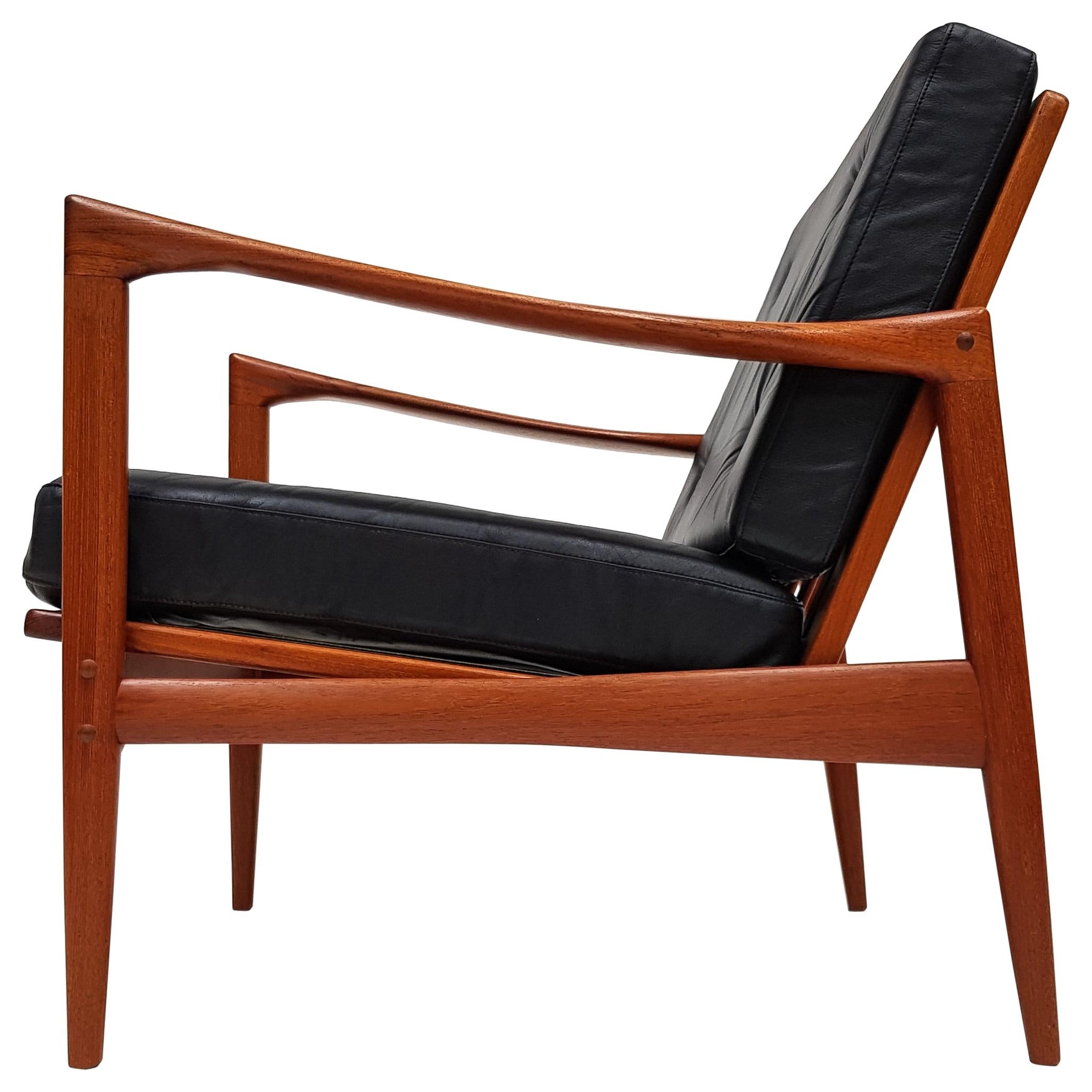 A "Kandidaten / Candidate" Chair by Ib Kofod-Larsen, OPE, Sweden, 1960s