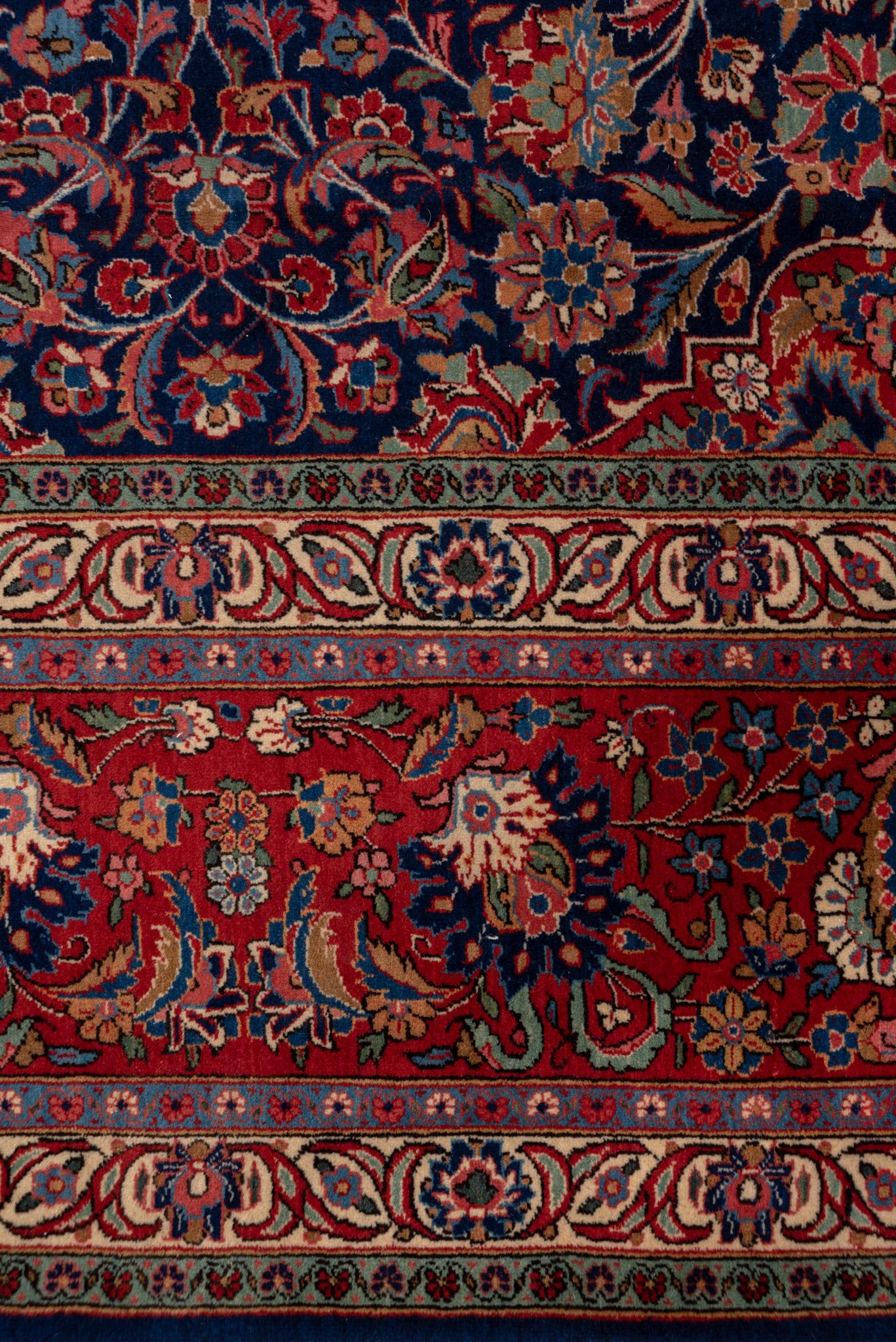 Ein Kashan-Teppich um 1920. (Wolle) im Angebot