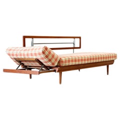 A Knoll Antimott daybed and sofa by Wilhelm Knoll
