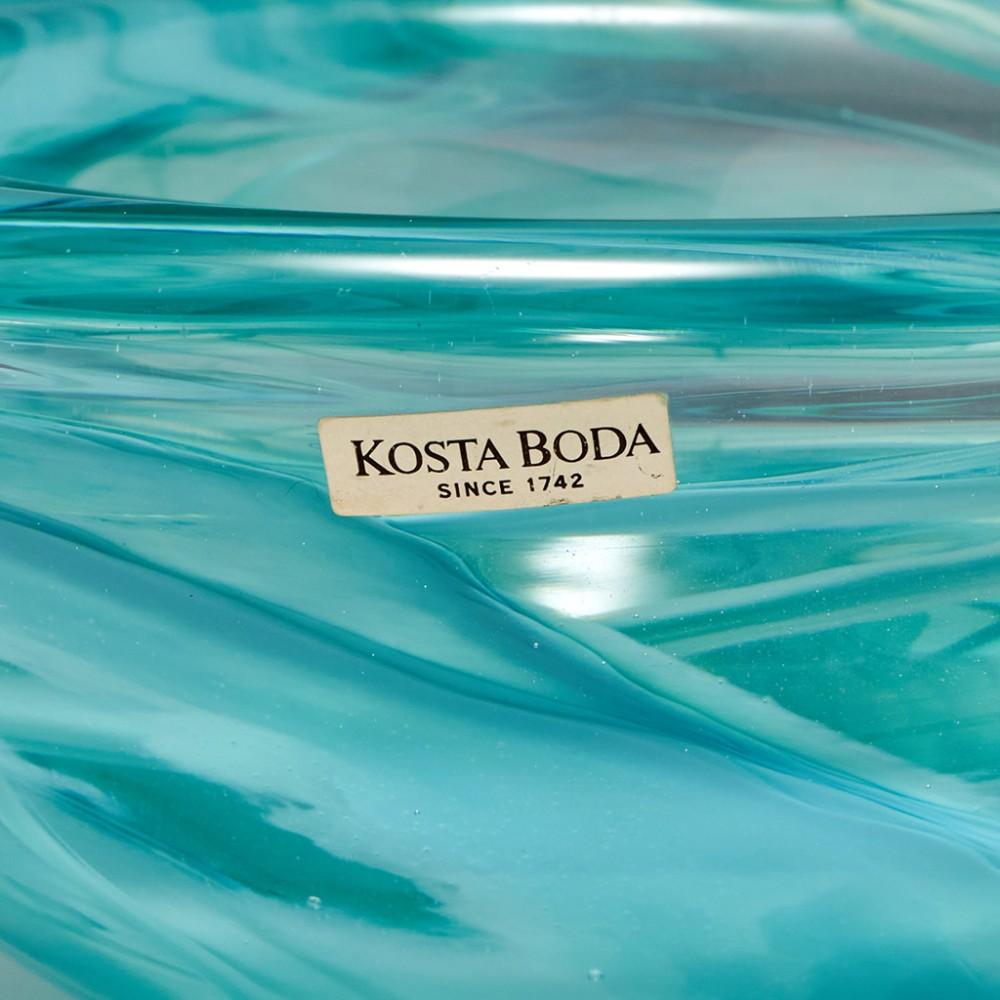 A Kosta Boda Bowl by Anna Ehrner, c1985 In Excellent Condition For Sale In Tunbridge Wells, GB