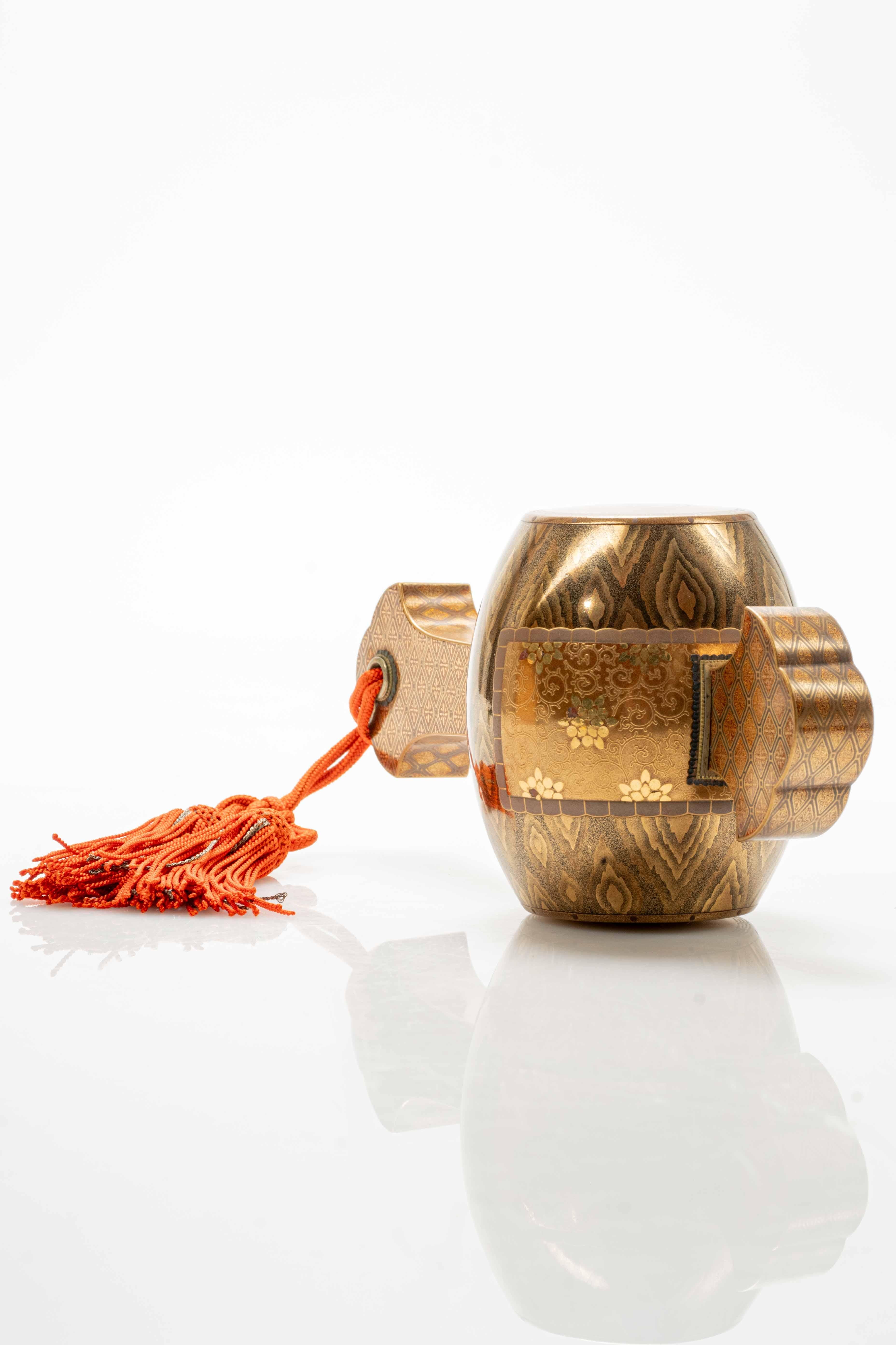 Daikokus Hammer mit Lack und Blattgold im Zustand „Hervorragend“ im Angebot in Milano, IT