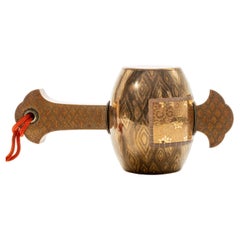 Daikokus Hammer mit Lack und Blattgold
