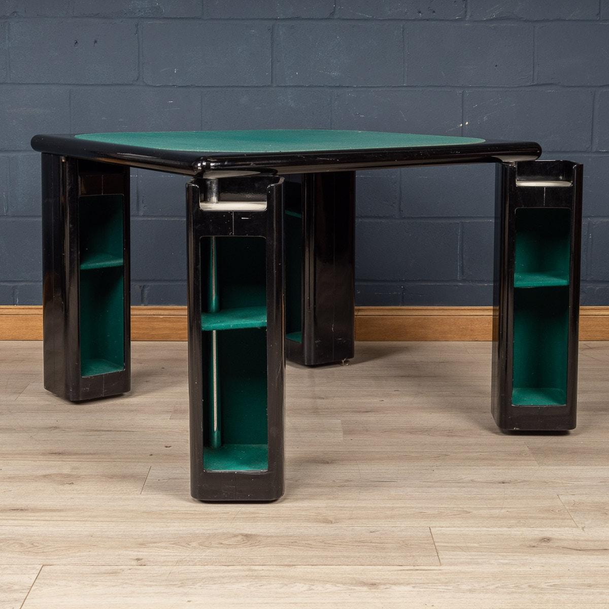 Pine Lacquered Wood Games Table & Chairs by Pierluigi Molinari for Pozzi, Milan