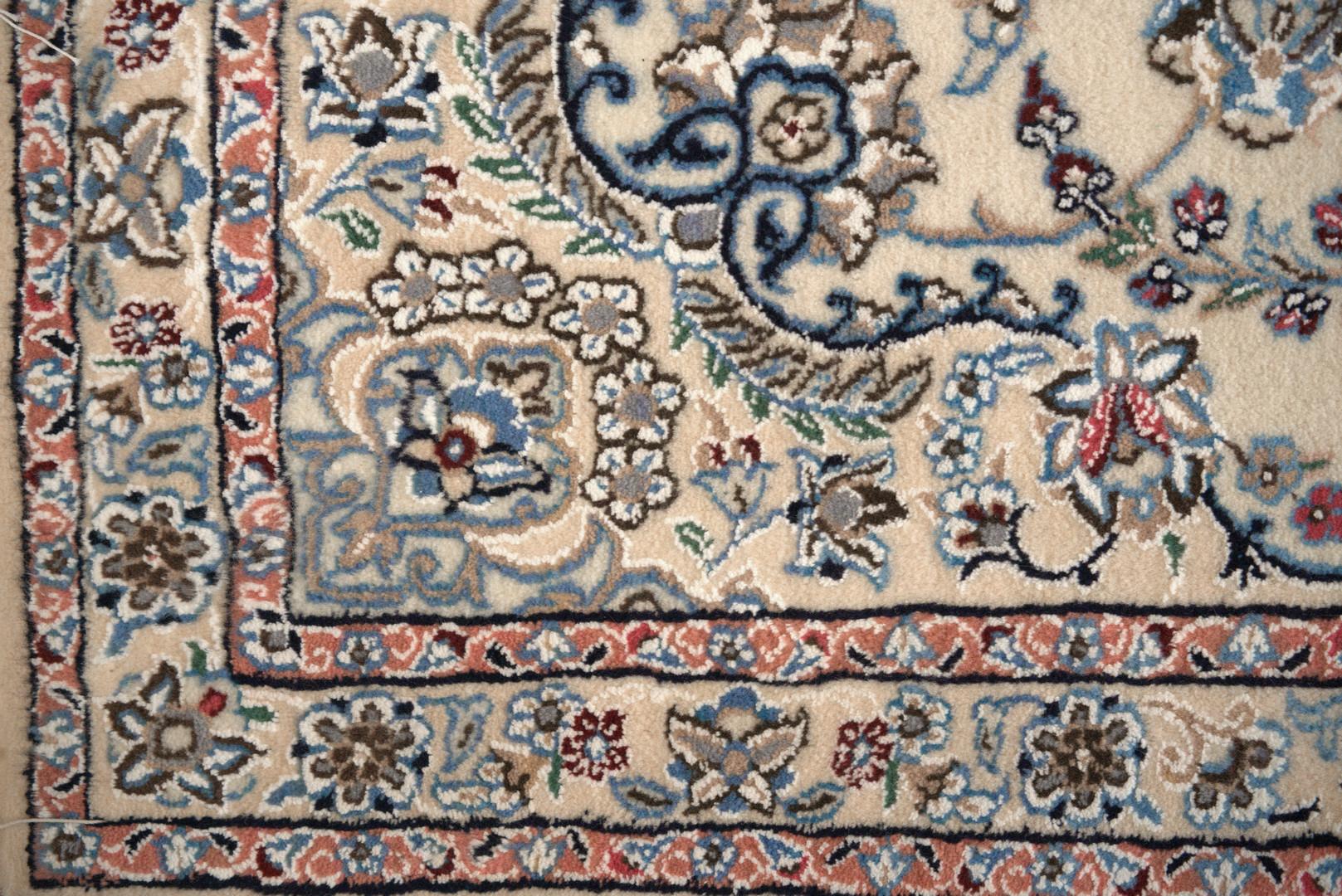 Damenteppich: Vintage Petite Esfahan (Persisch) im Angebot