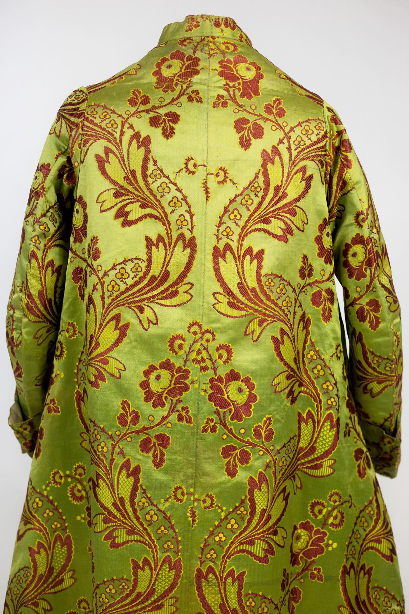 Women's or Men's A Lampas Silk Morning Gown or Man's Banyan Museum Piece France Circa 1760