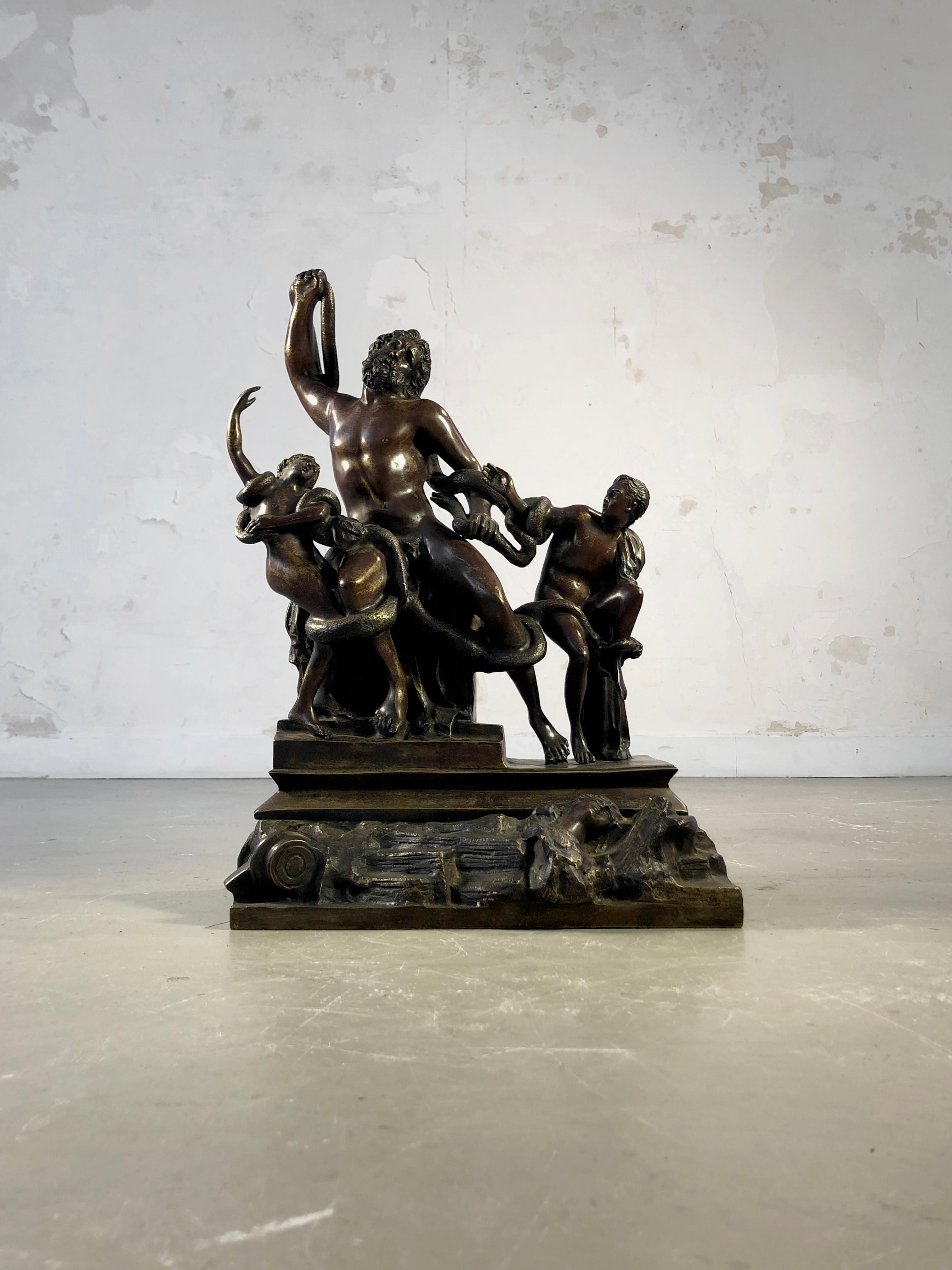 A LAOCOON Bronze SCULPTURE by GENNARO CHIURAZZI after LISSIPO, Italy 1880-1890 For Sale 4