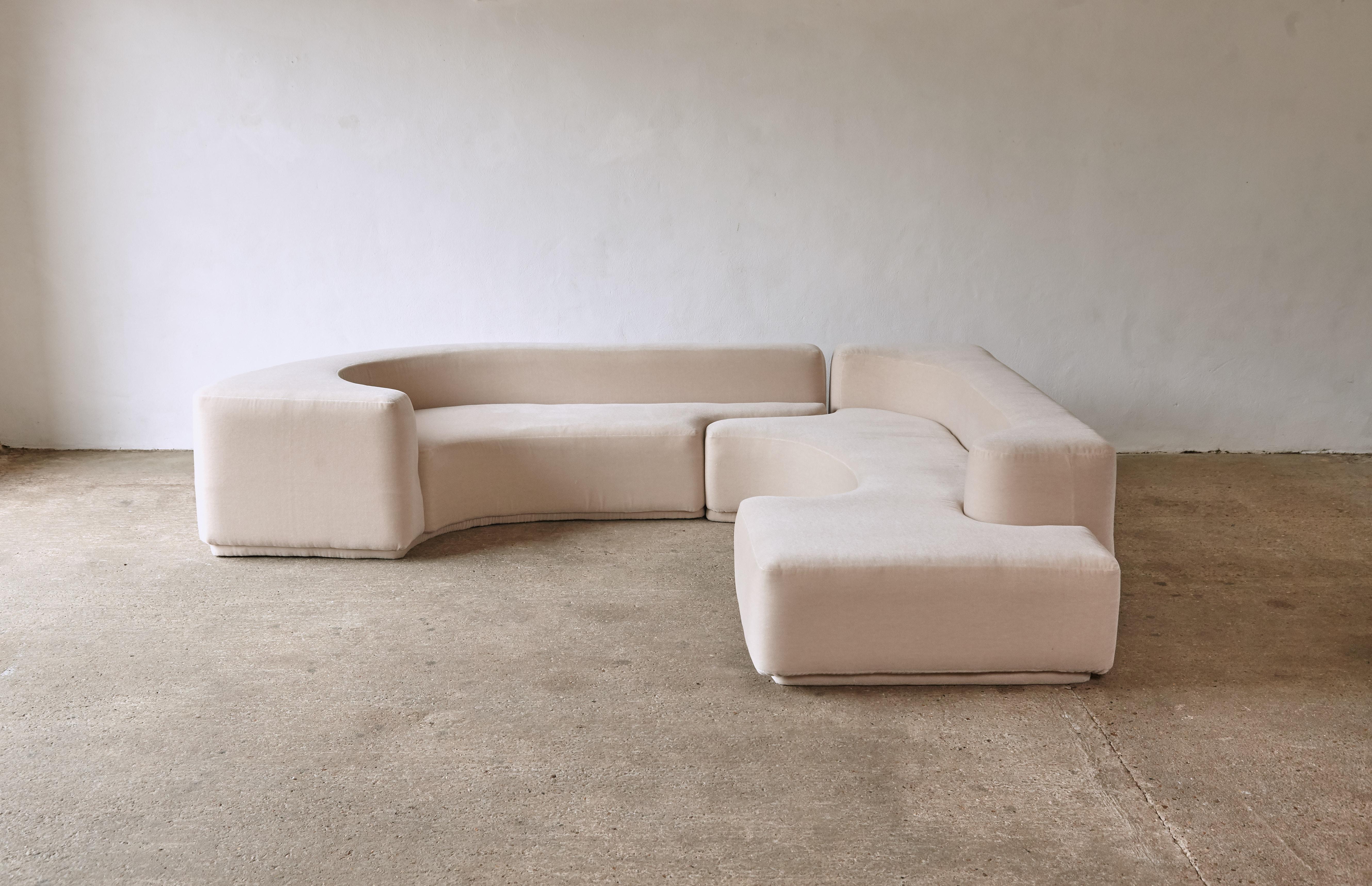 A Lara sofa by Roberto Pamio, Renato Toso and Noti Massari for Stilwood, Italy 1950s/1960s. Newly reupholstered in high quality 100% mohair fabric. Ships worldwide.


