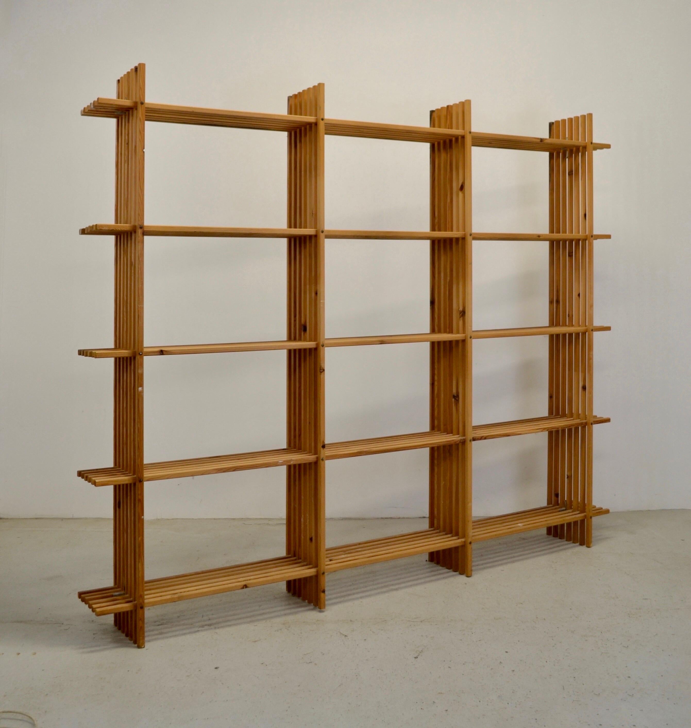 Other A larch wood geometric bookcase - France 1960. For Sale