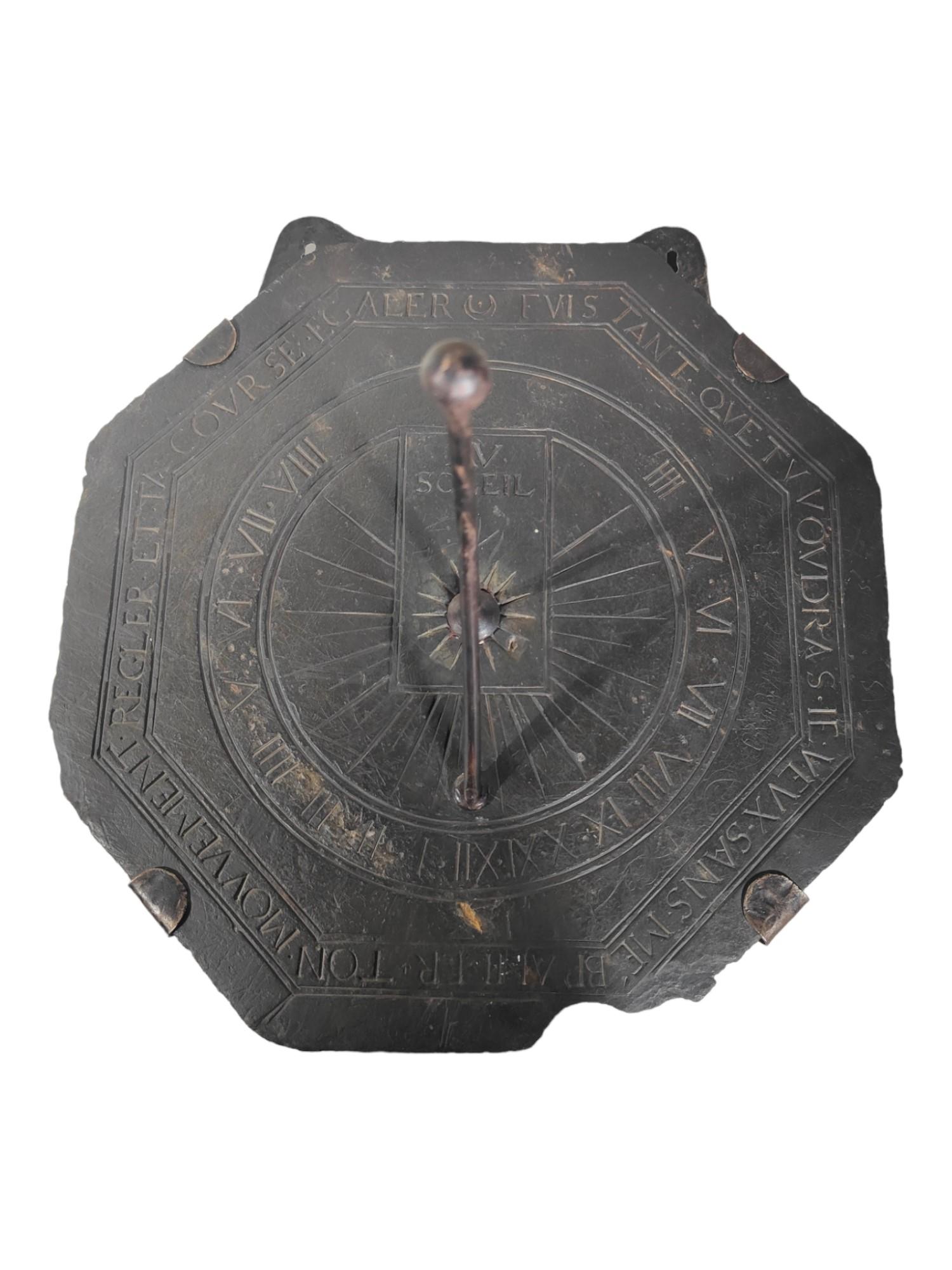 Large 17th Century French Slate Octagonal Sundial For Sale 10