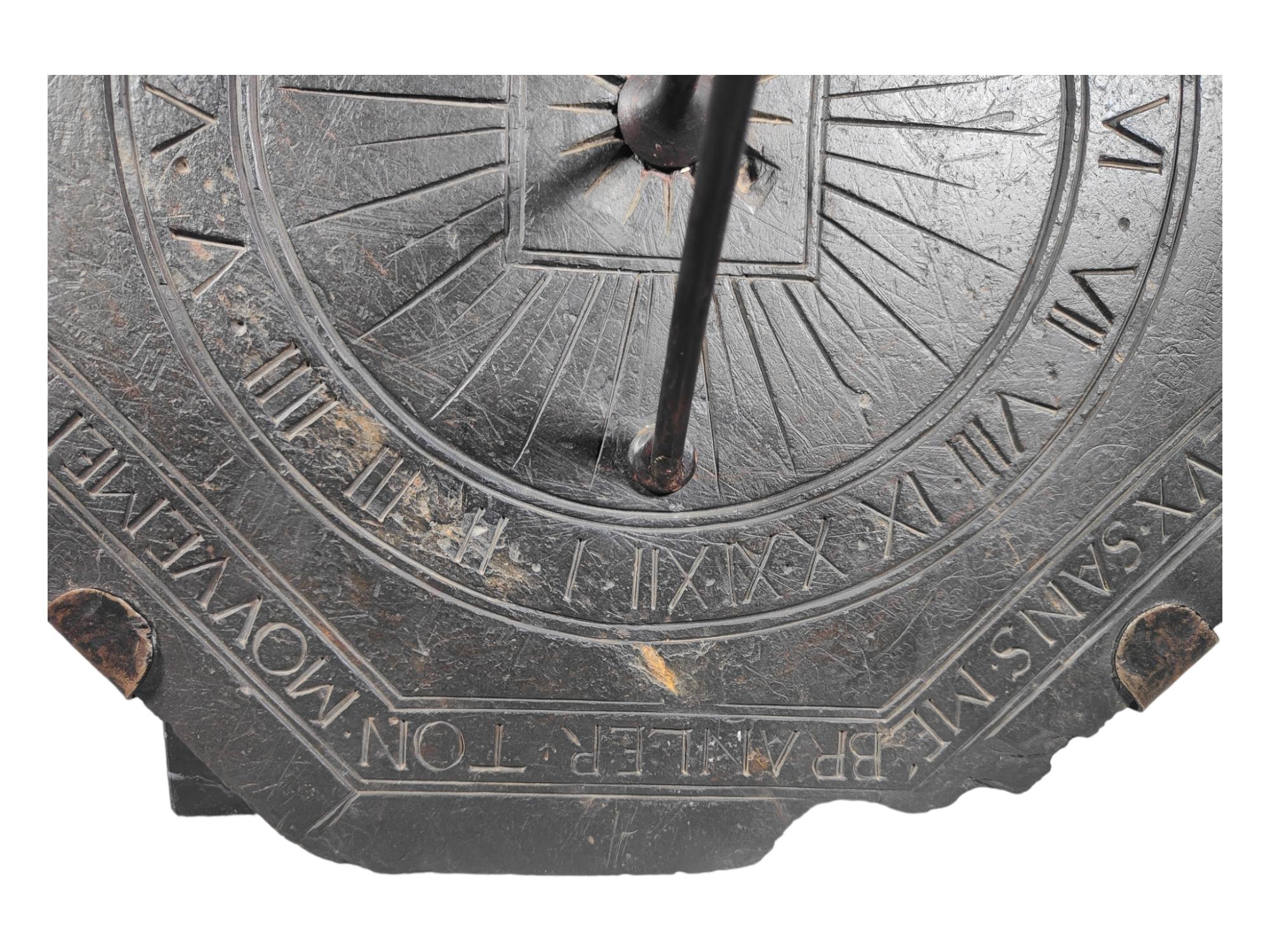 Large 17th Century French Slate Octagonal Sundial For Sale 6