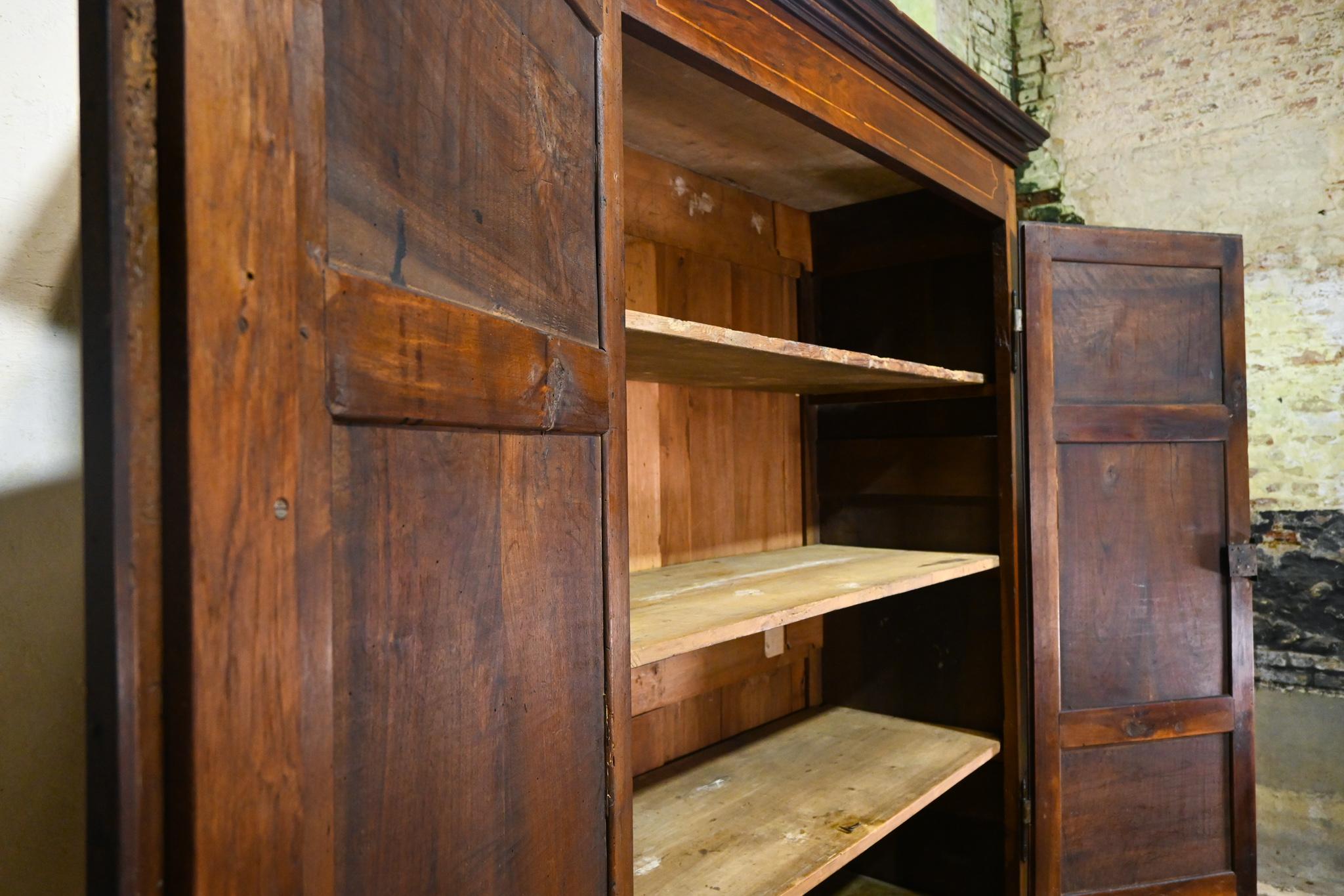 18th Century Spanish, Catalonian Walnut & Boxwood Inlay Armoire - Cupboard For Sale 9