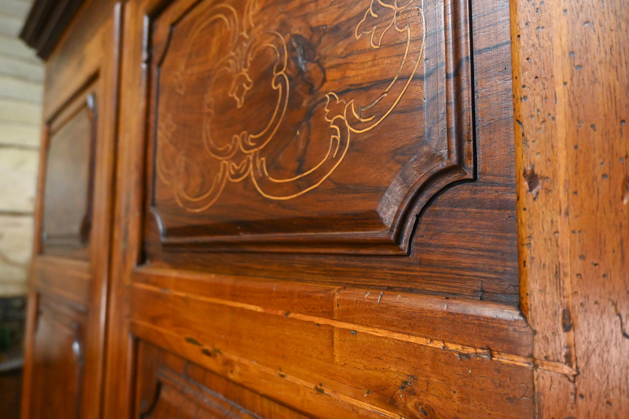 18th Century Spanish, Catalonian Walnut & Boxwood Inlay Armoire - Cupboard For Sale 5