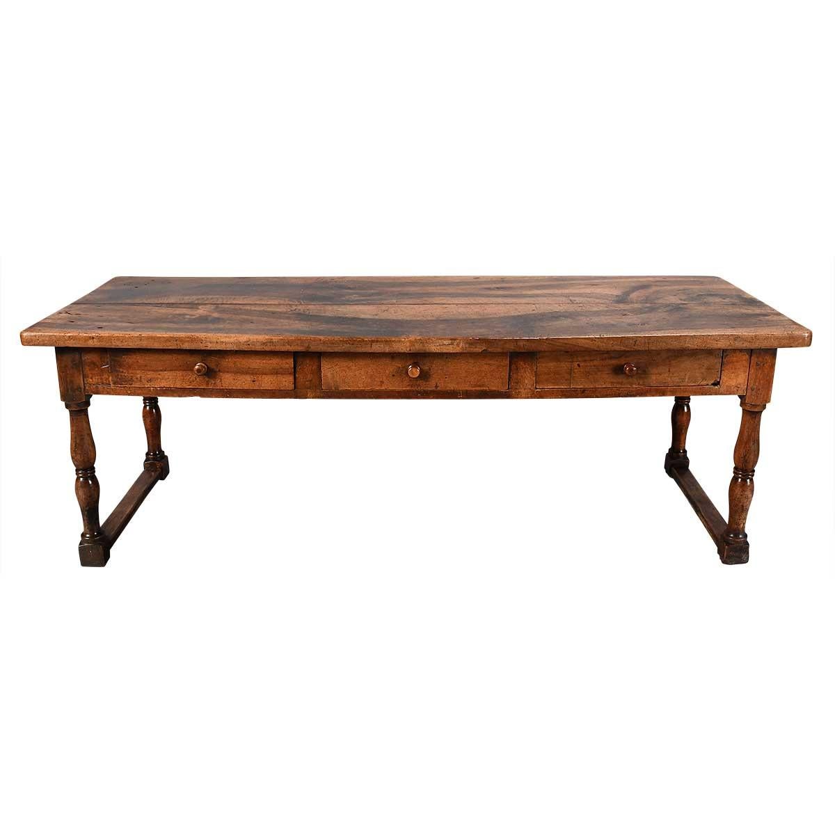 A Large 18th Century Walnut Center (or Kitchen) Table For Sale 1