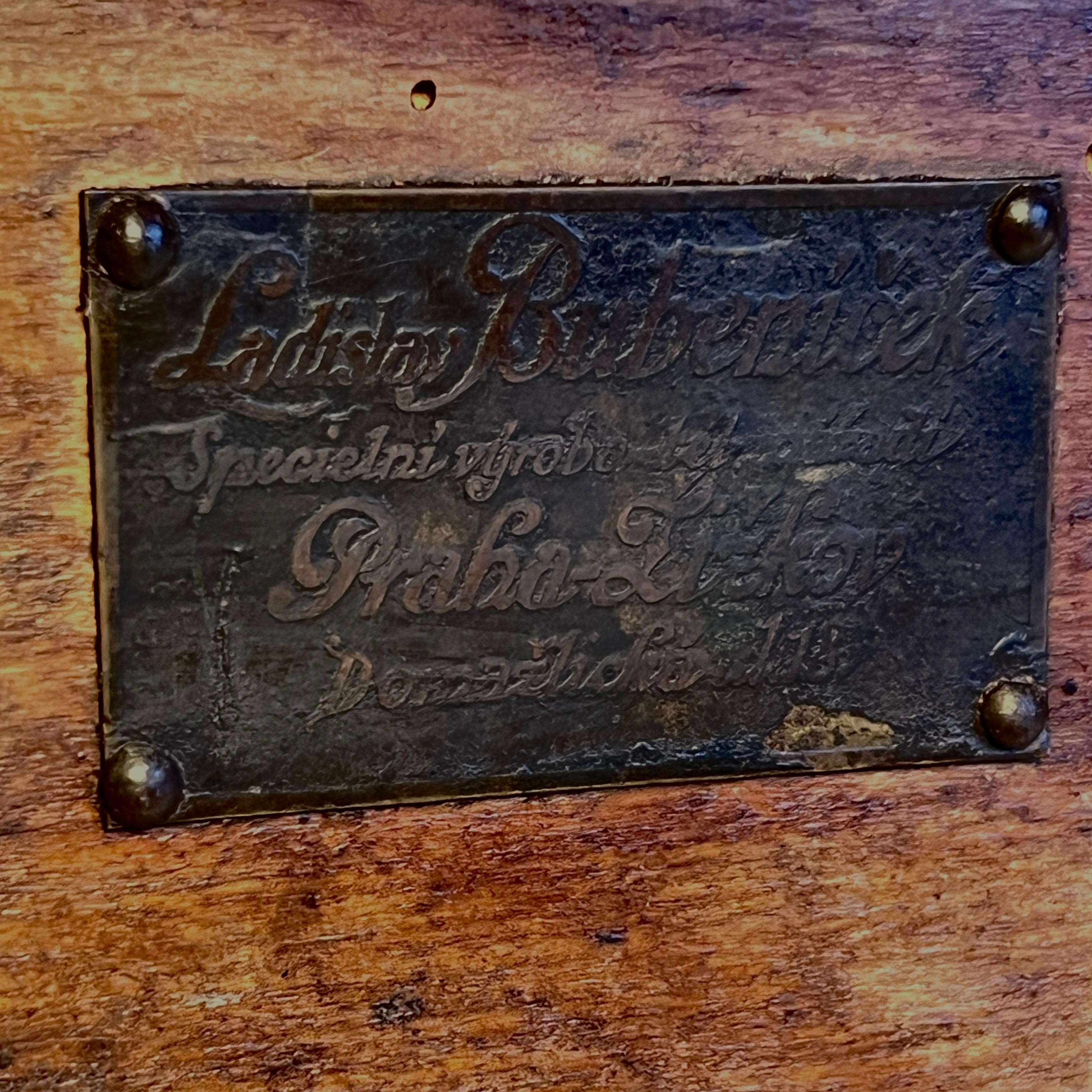 A Large 1930/40'S Leather Pommel Coffee Table Stool 4