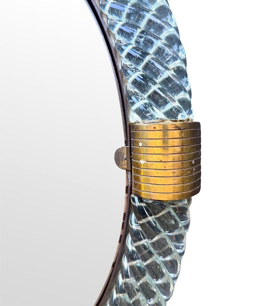 Un gran espejo circular de cristal de Murano y latón de los años 40, de Barovier y Toso en venta 6