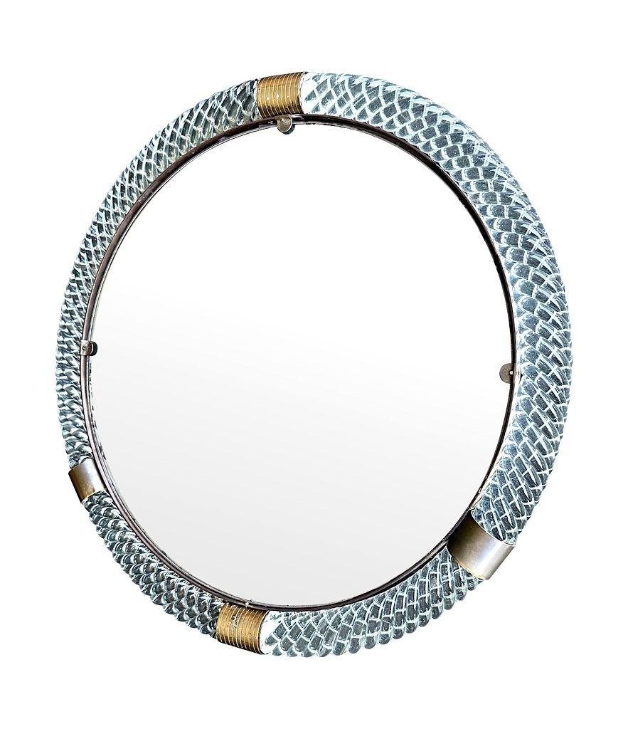 Un gran espejo circular de cristal de Murano y latón de los años 40, de Barovier y Toso en venta 11