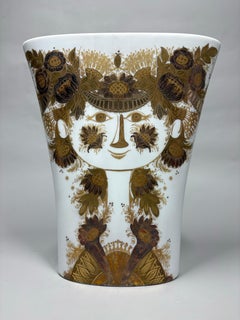 A large 1960's Bjørn Wiinblad for Rosenthal Studio linie porcelain vase