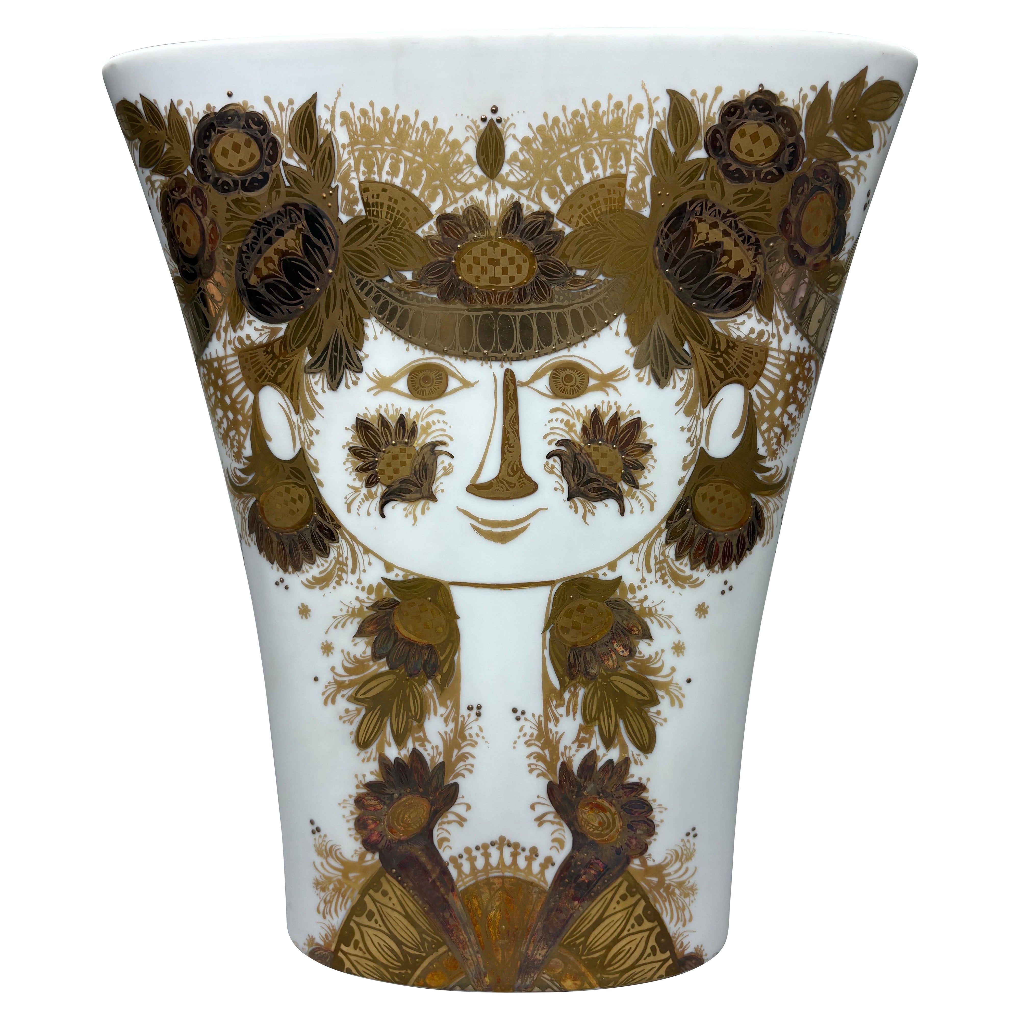 A large 1960
s Bjørn Wiinblad for Rosenthal Studio linie porcelain vase For Sale