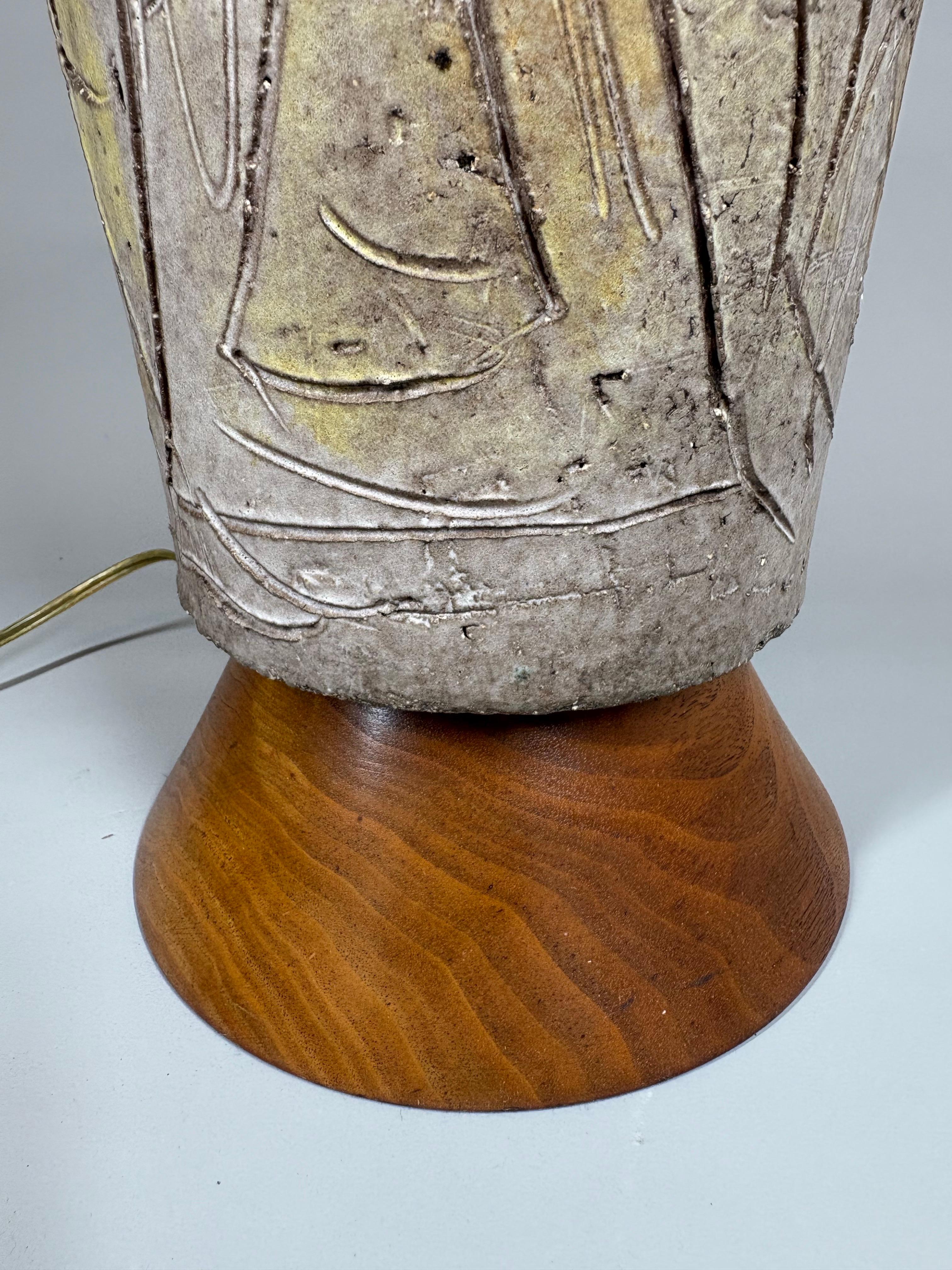 A large 1960's glazed ceramic hand-carved and decorated lamp im Angebot 3