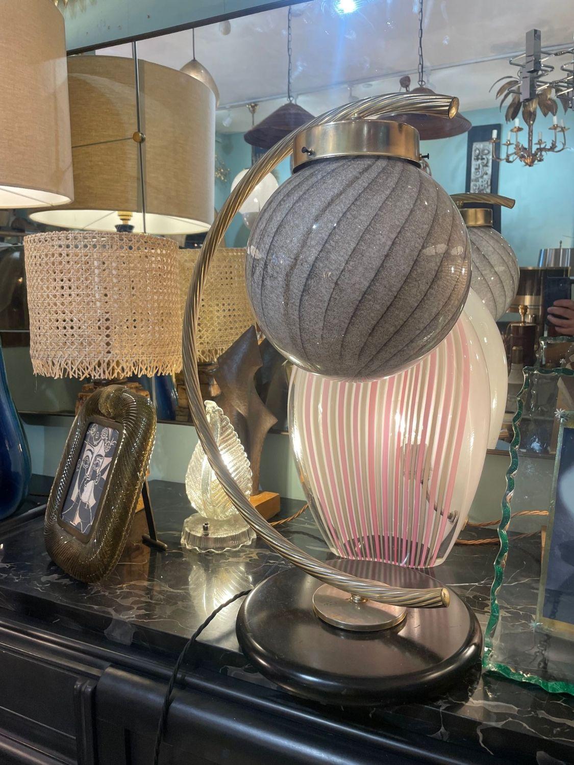 A large 1960s Italian Venini Murano glass shaded brass arc lamp For Sale 8