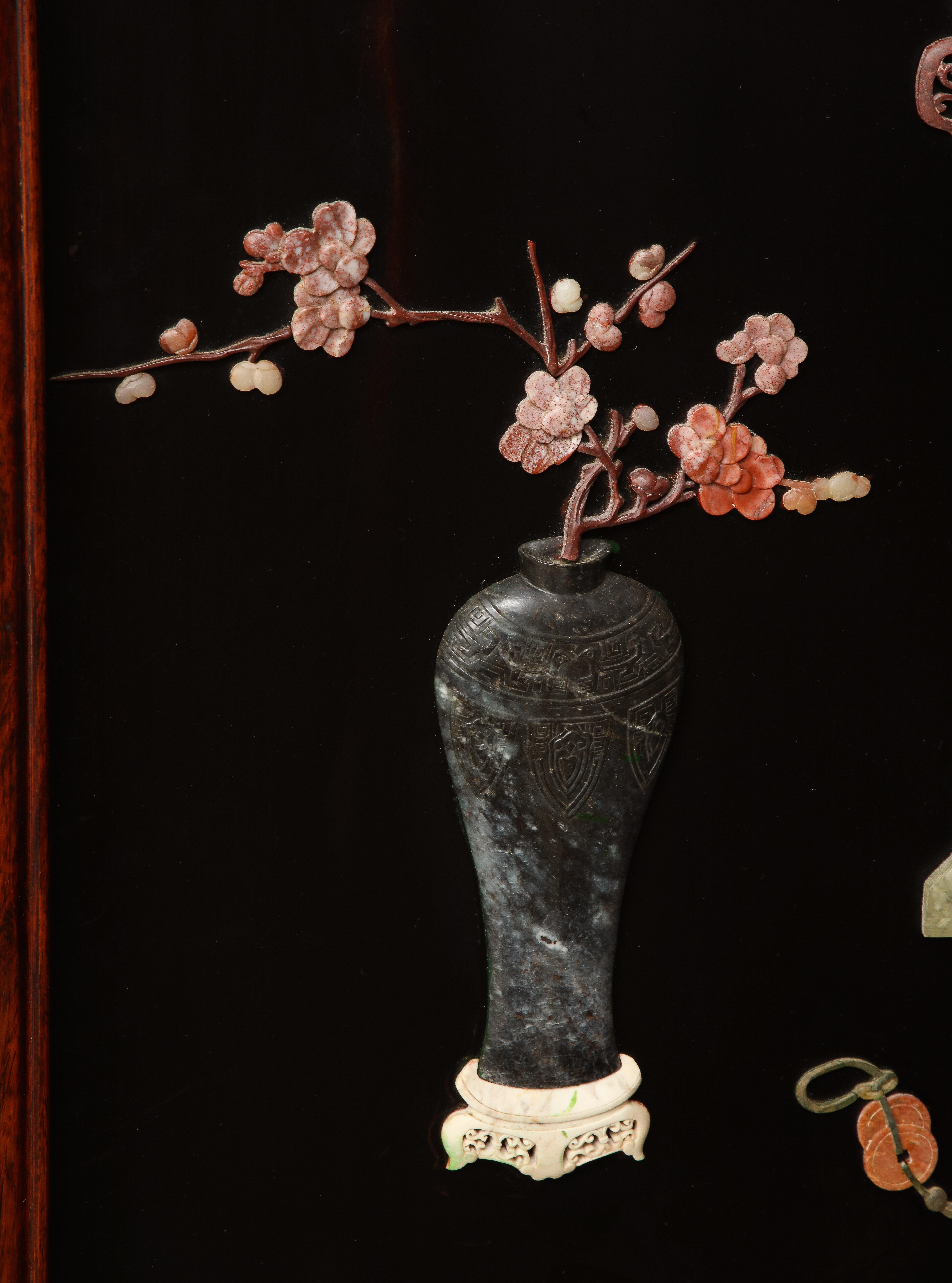 Großer chinesischer Coromandel-Raumteiler aus lackiertem Hartstein und Jade mit 6 Tafeln, 19. Jahrhundert im Angebot 5