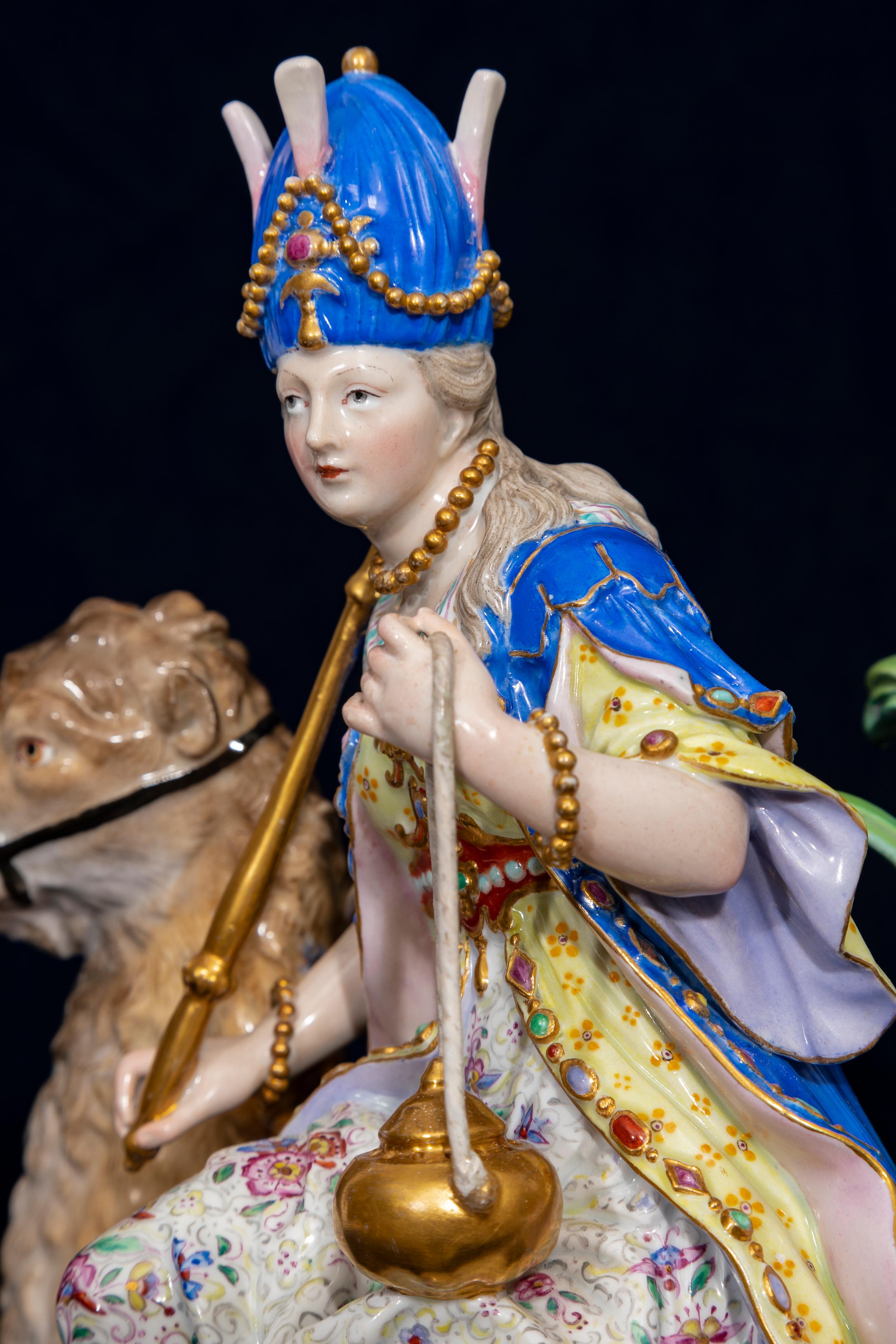 A.C.I.C. Porcelaine de Meissen Porcelain de grande taille représentant le continent asiatique, dame sur un chameau en vente 5