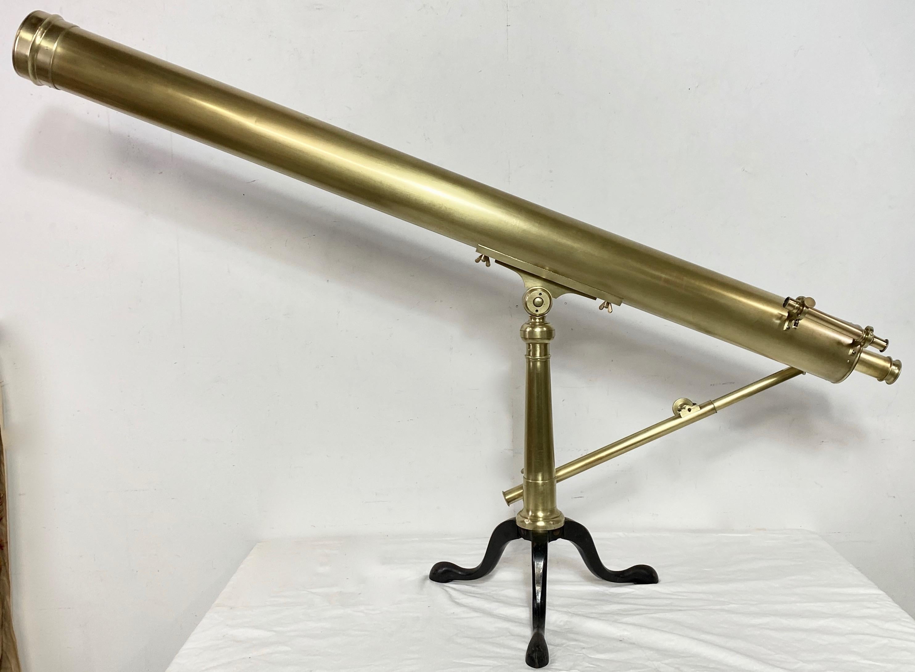 XIXe siècle Un grand télescope de bibliothèque en laiton du 19ème siècle marqué A. Bardou, Paris en vente