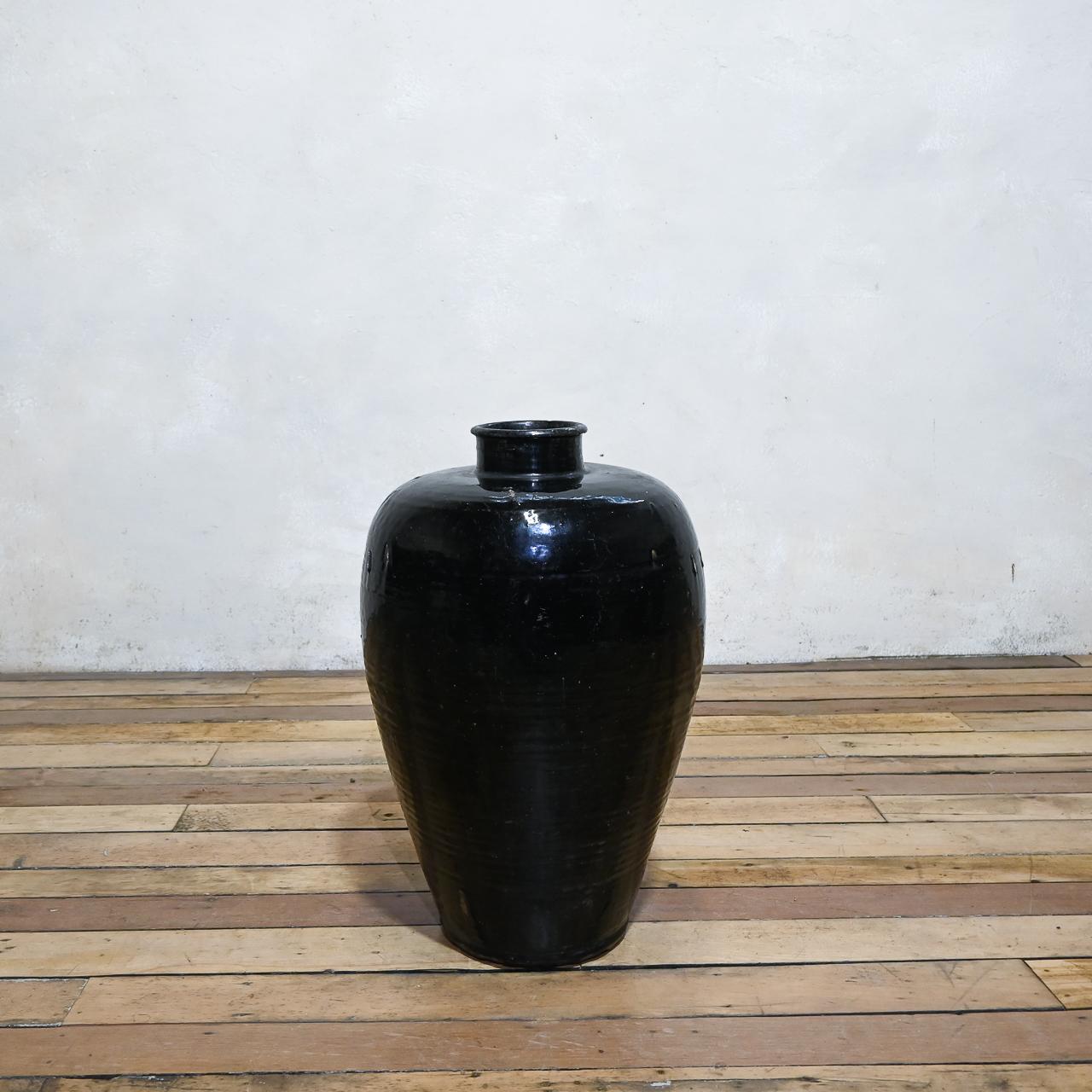 A Large 19th Century Chinese Ceramic Rice Wine Jar - Shanxi For Sale 12