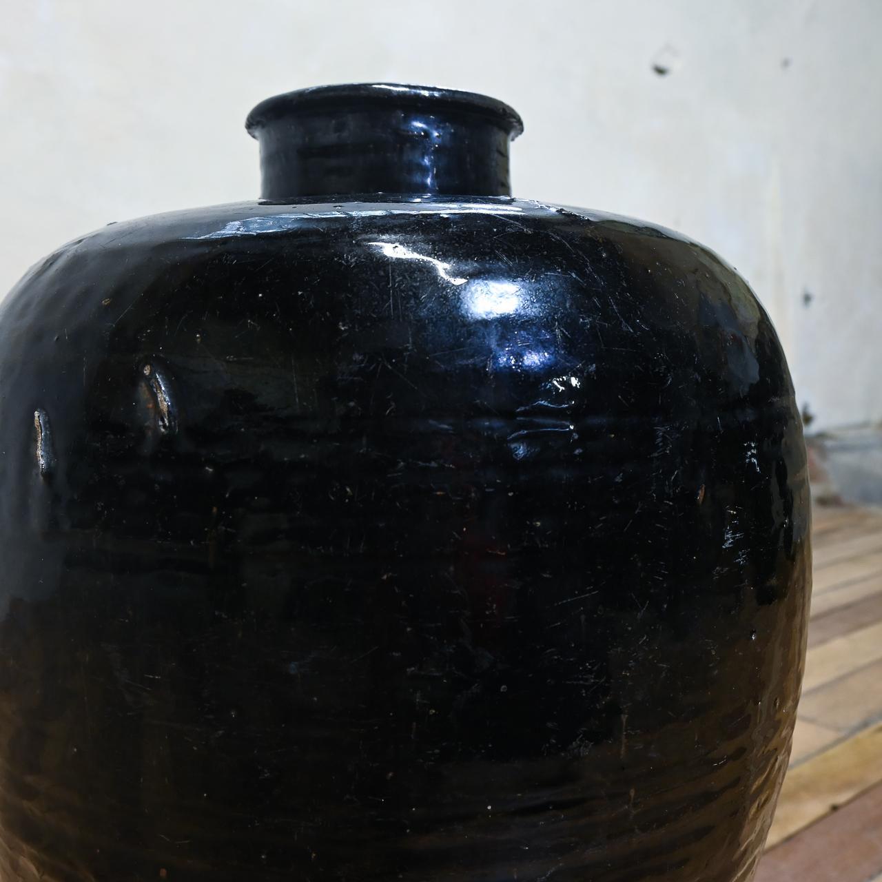 A Large 19th Century Chinese Ceramic Rice Wine Jar - Shanxi For Sale 1