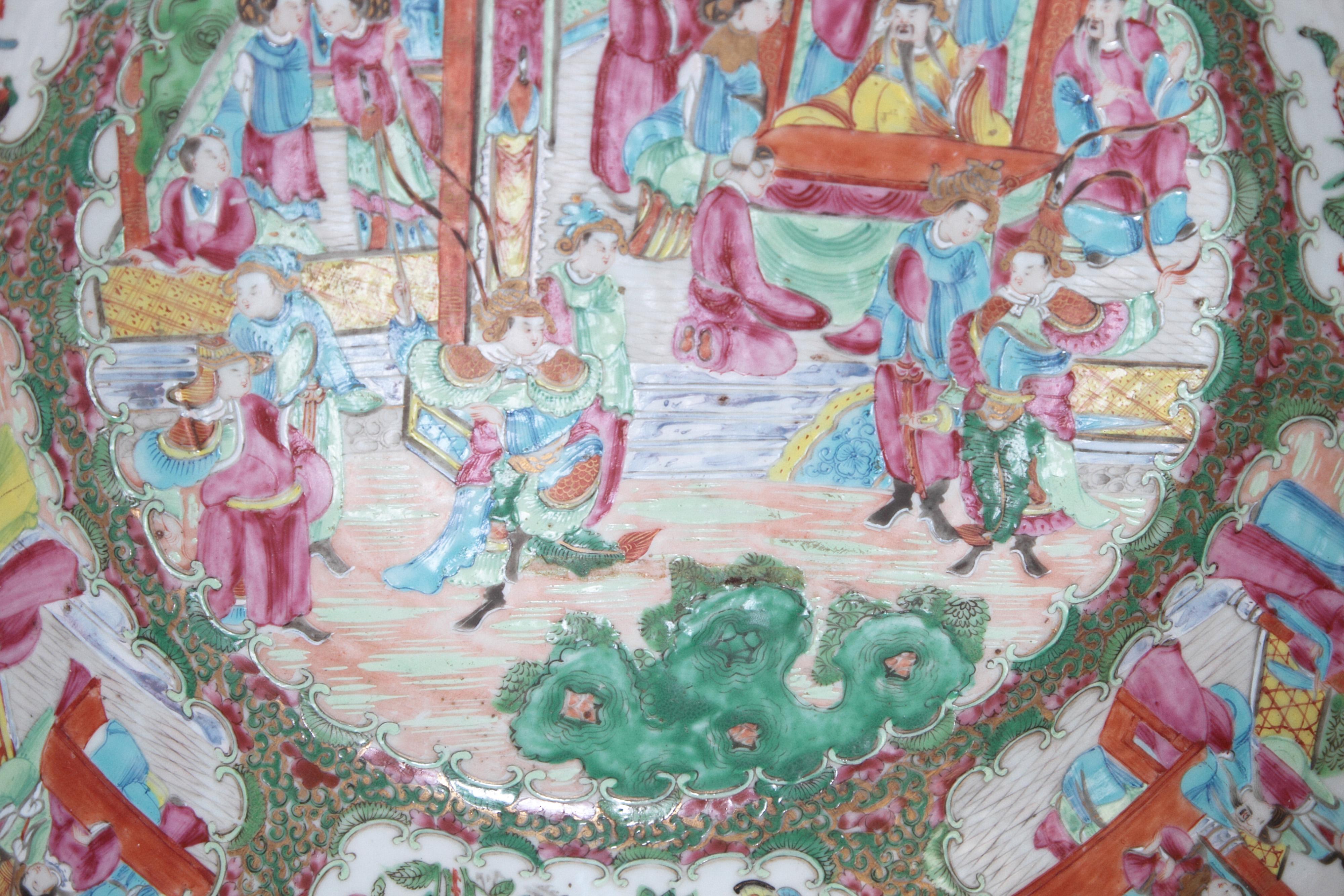 Large 19th Century Chinese Porcelain Rose Medallion Bowl 3