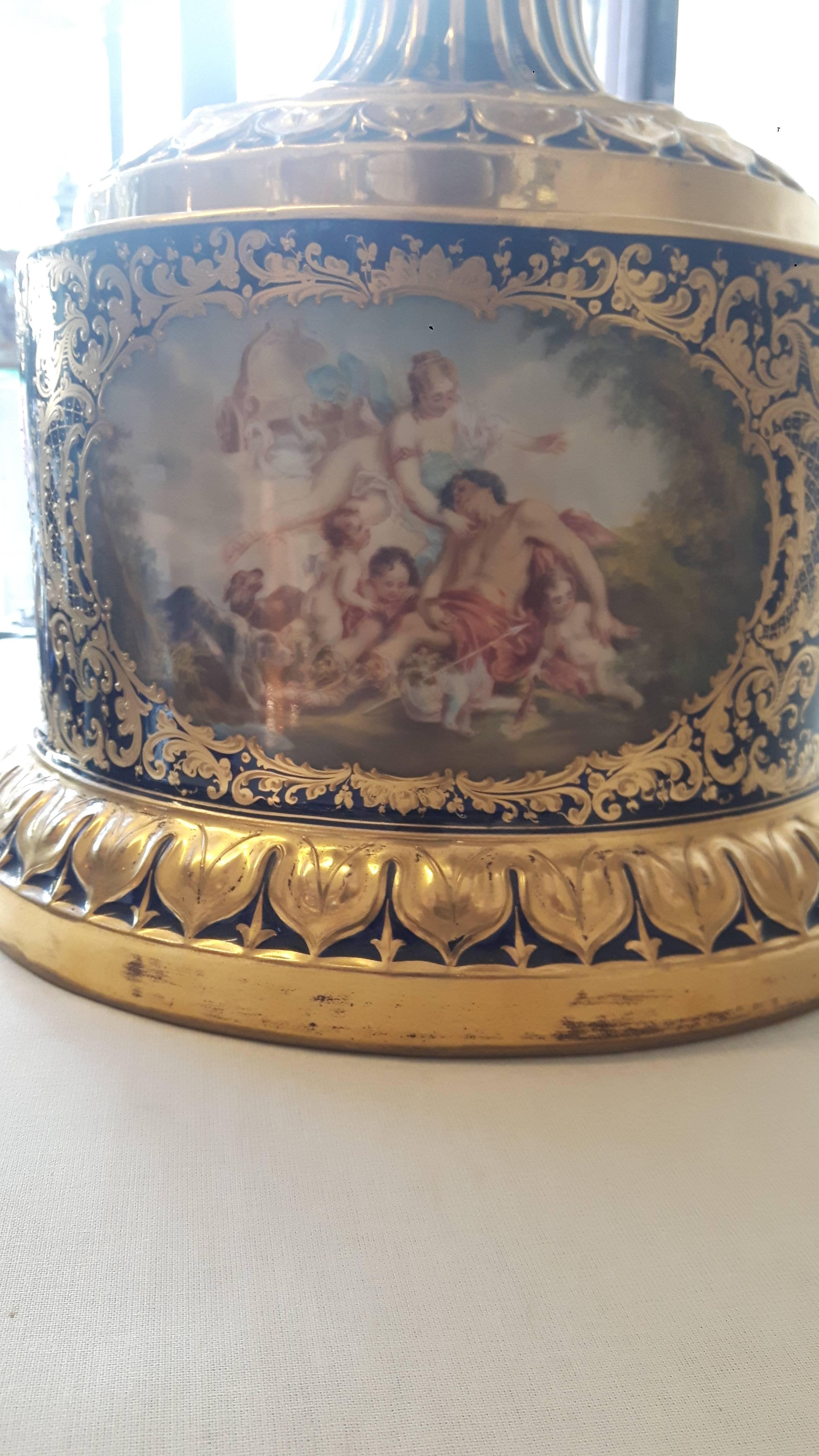Glazed Large 19th Century Finely Painted Large Vienna Vase and Cover For Sale